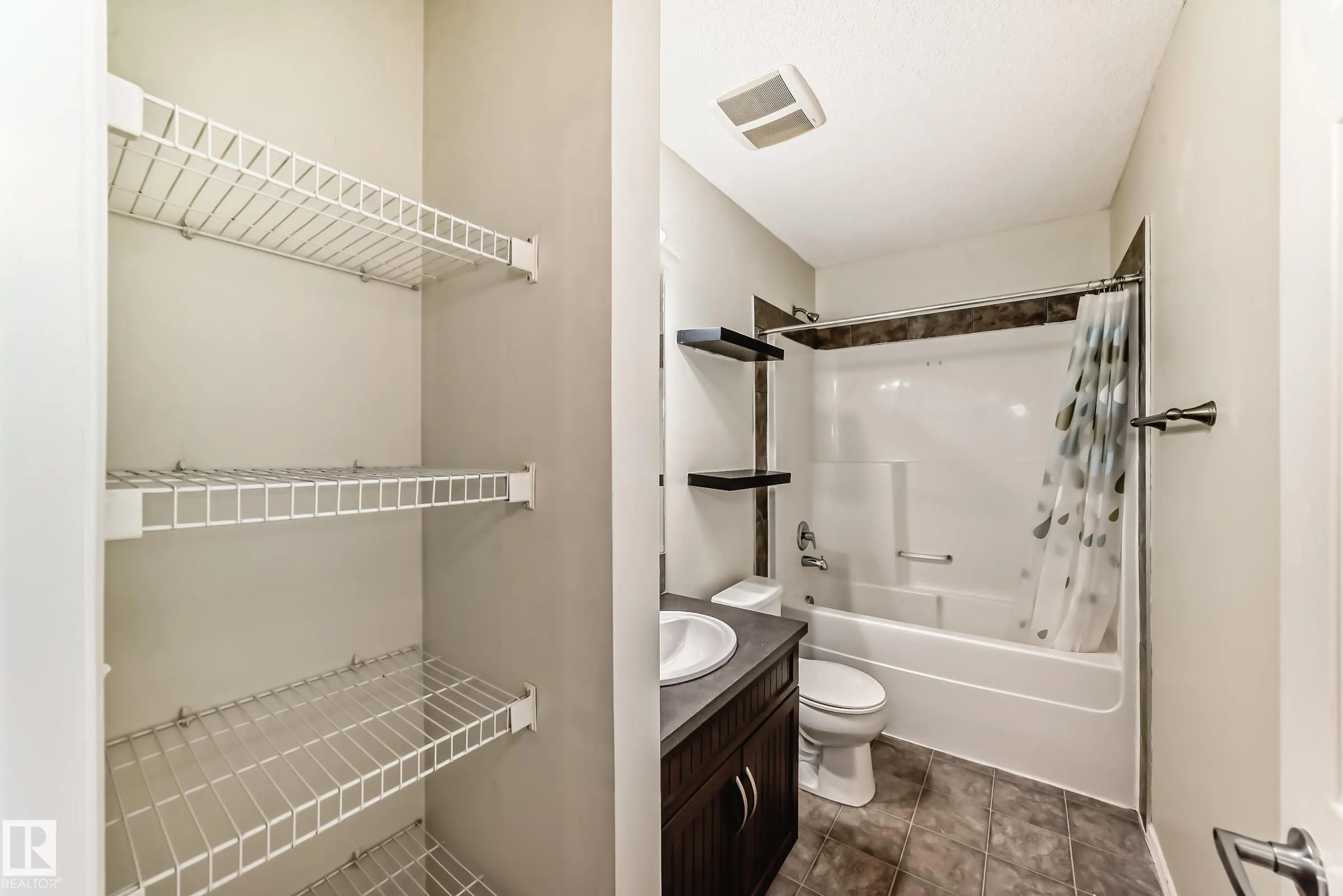 142 Selkirk Place