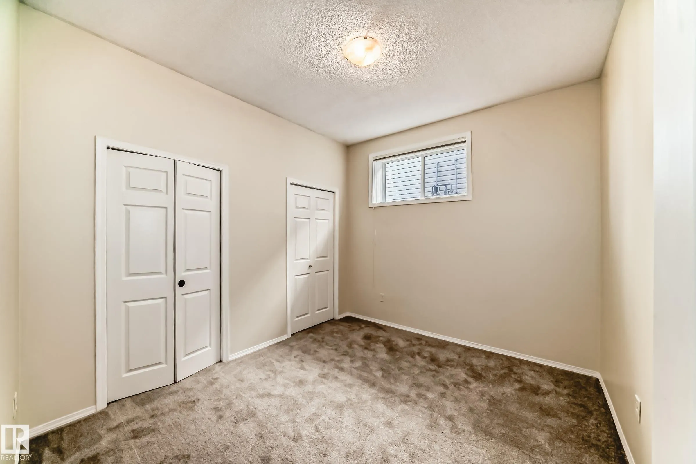 142 Selkirk Place