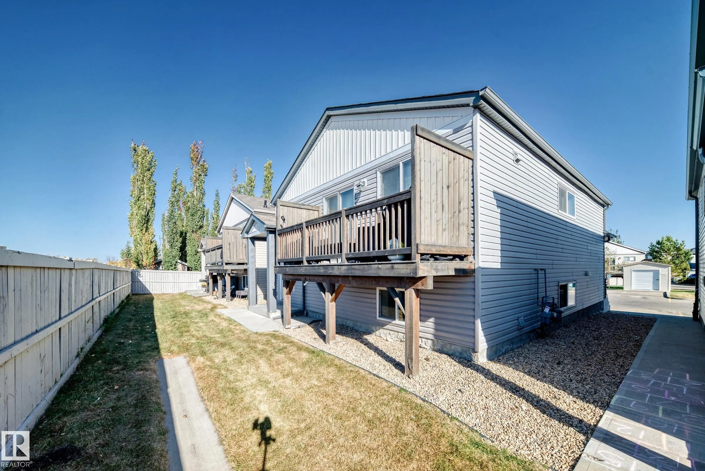 142 Selkirk Place