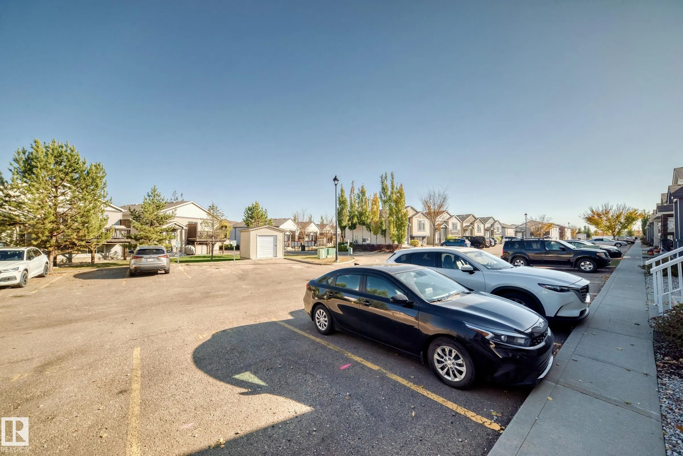 142 Selkirk Place