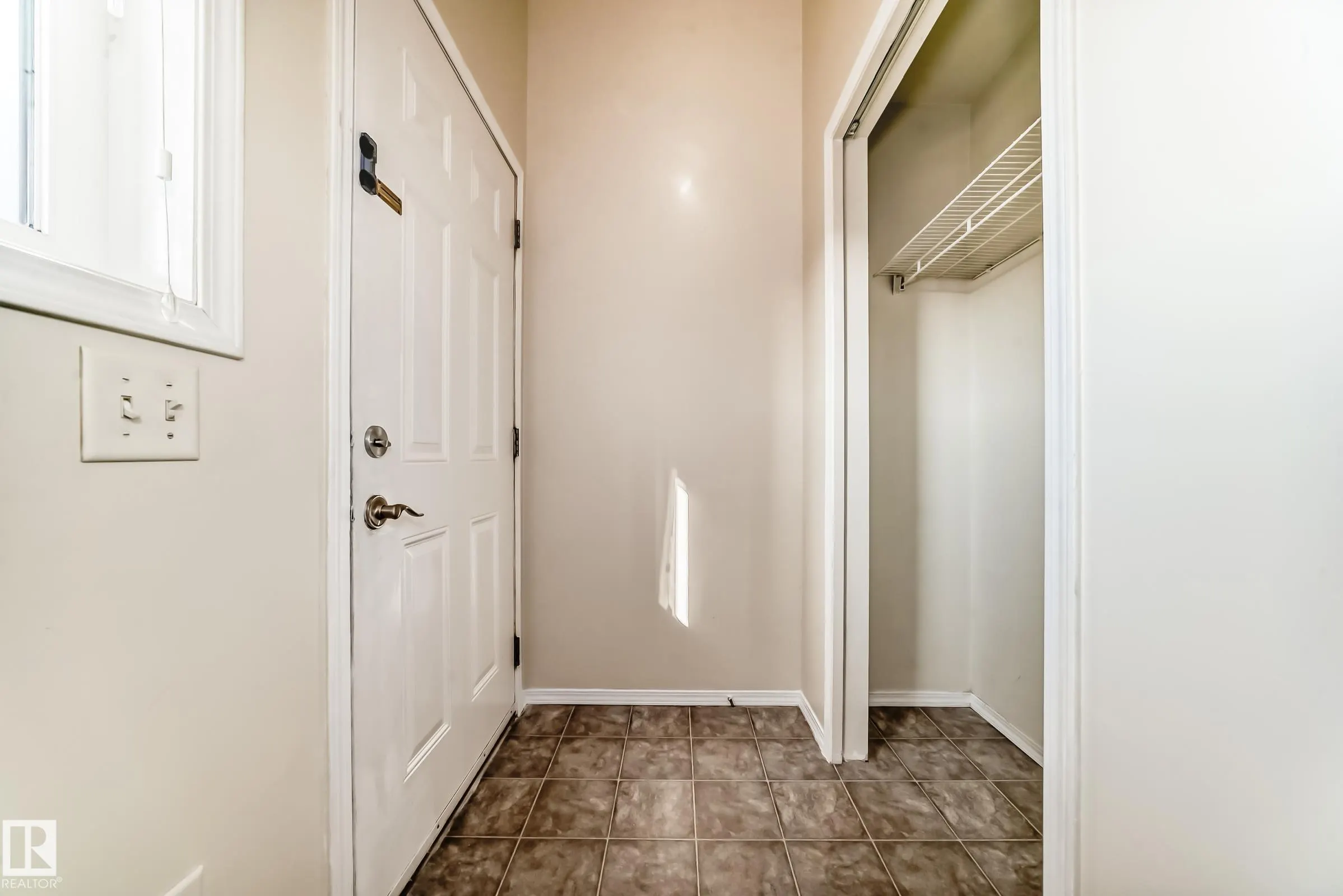 142 Selkirk Place