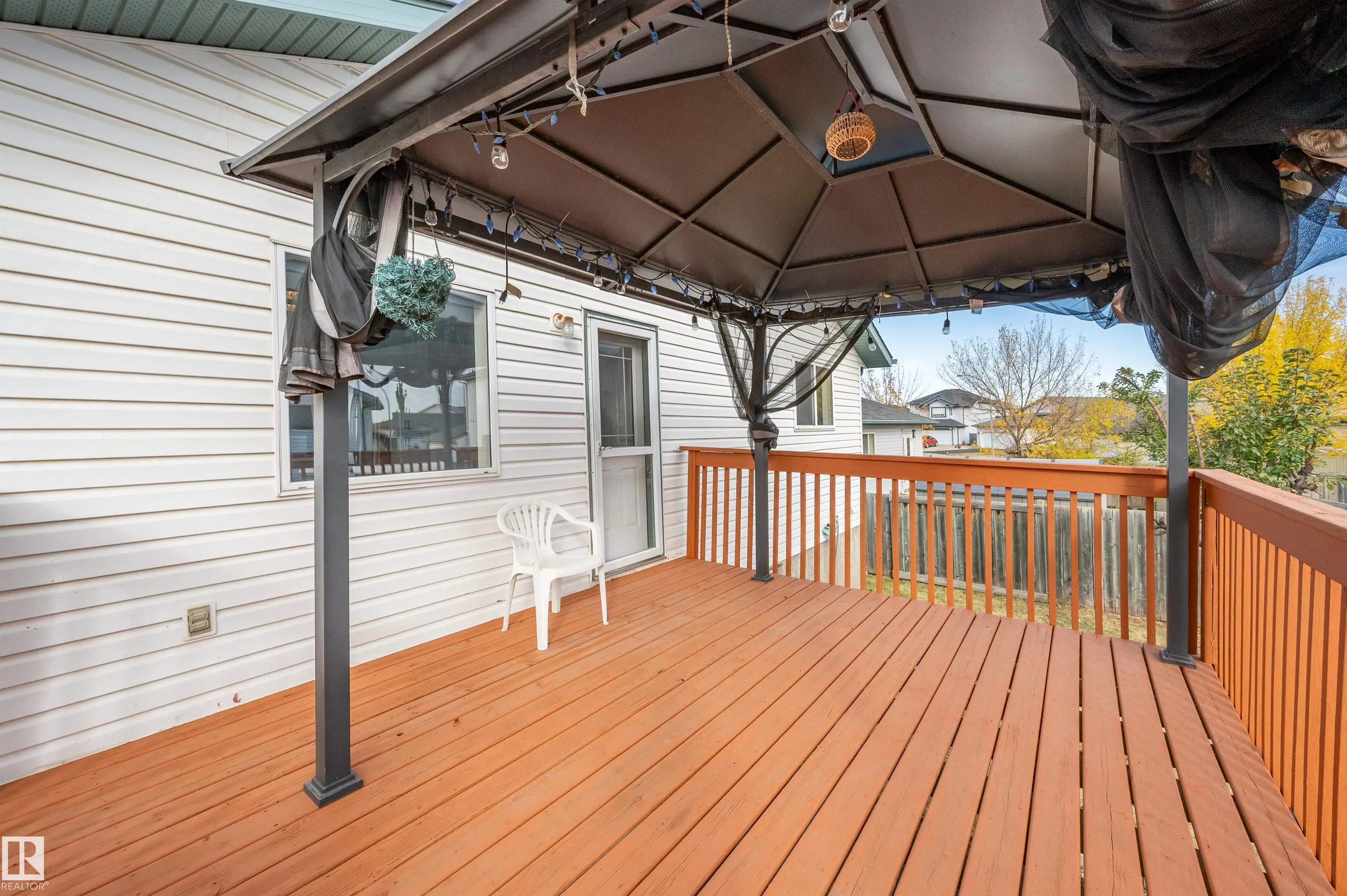 264 DUNVEGAN Road