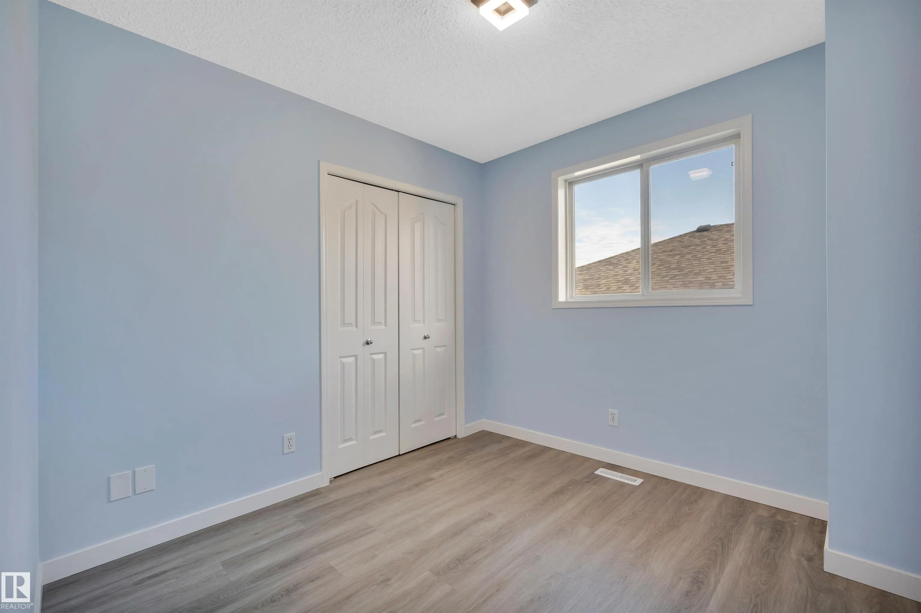 264 DUNVEGAN Road