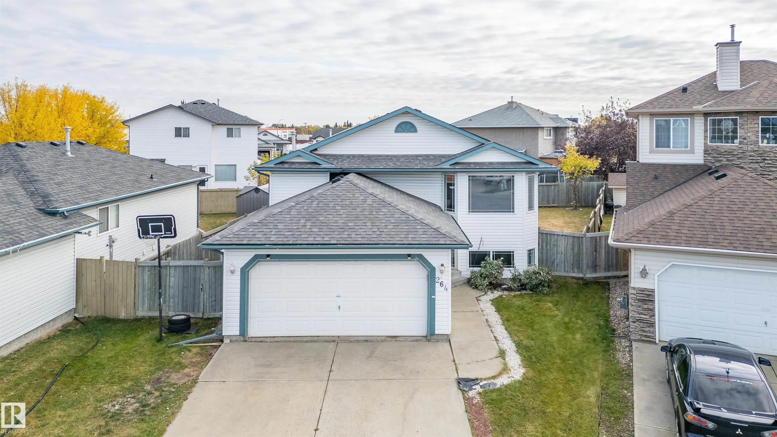 264 DUNVEGAN Road