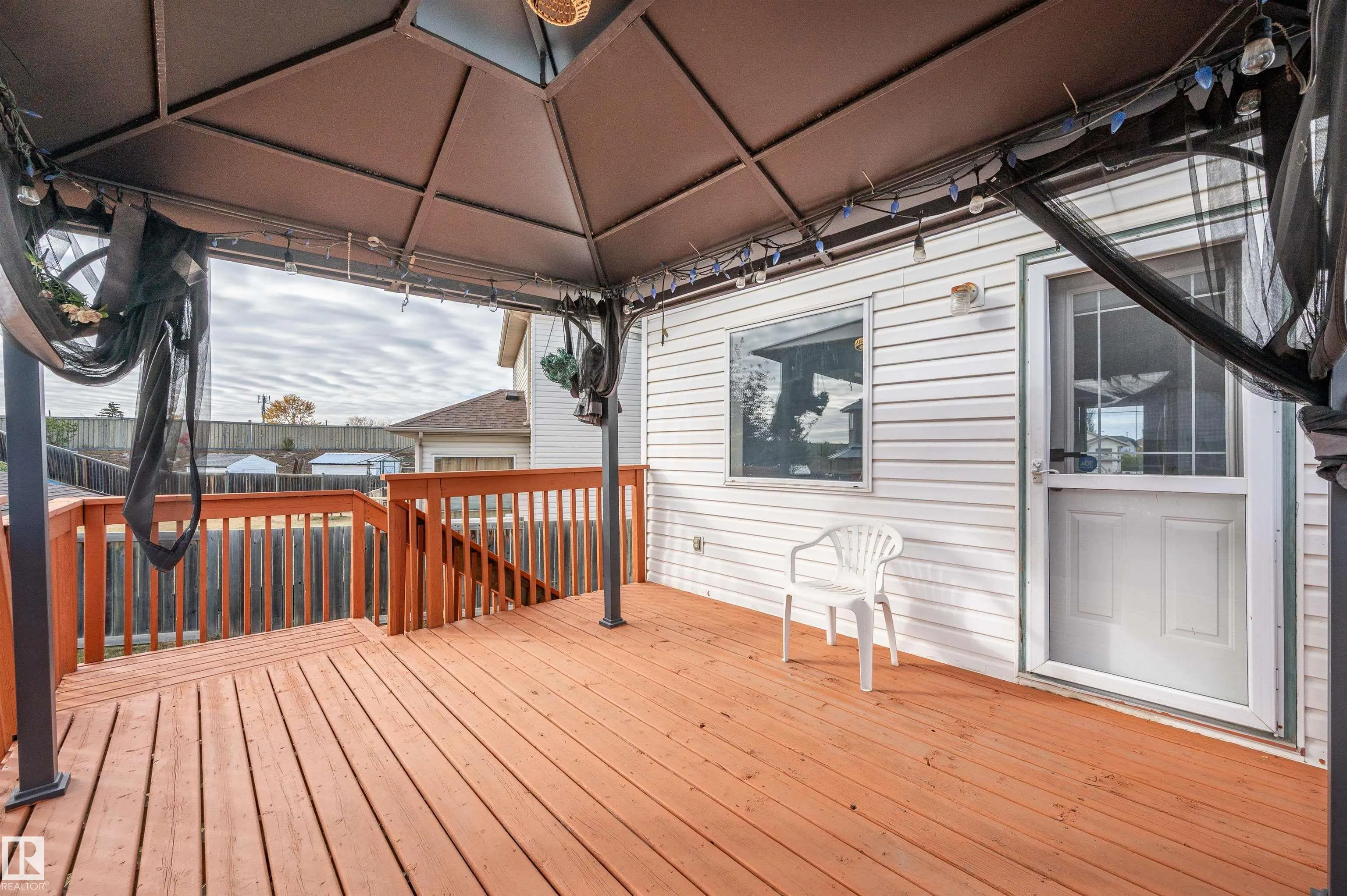 264 DUNVEGAN Road