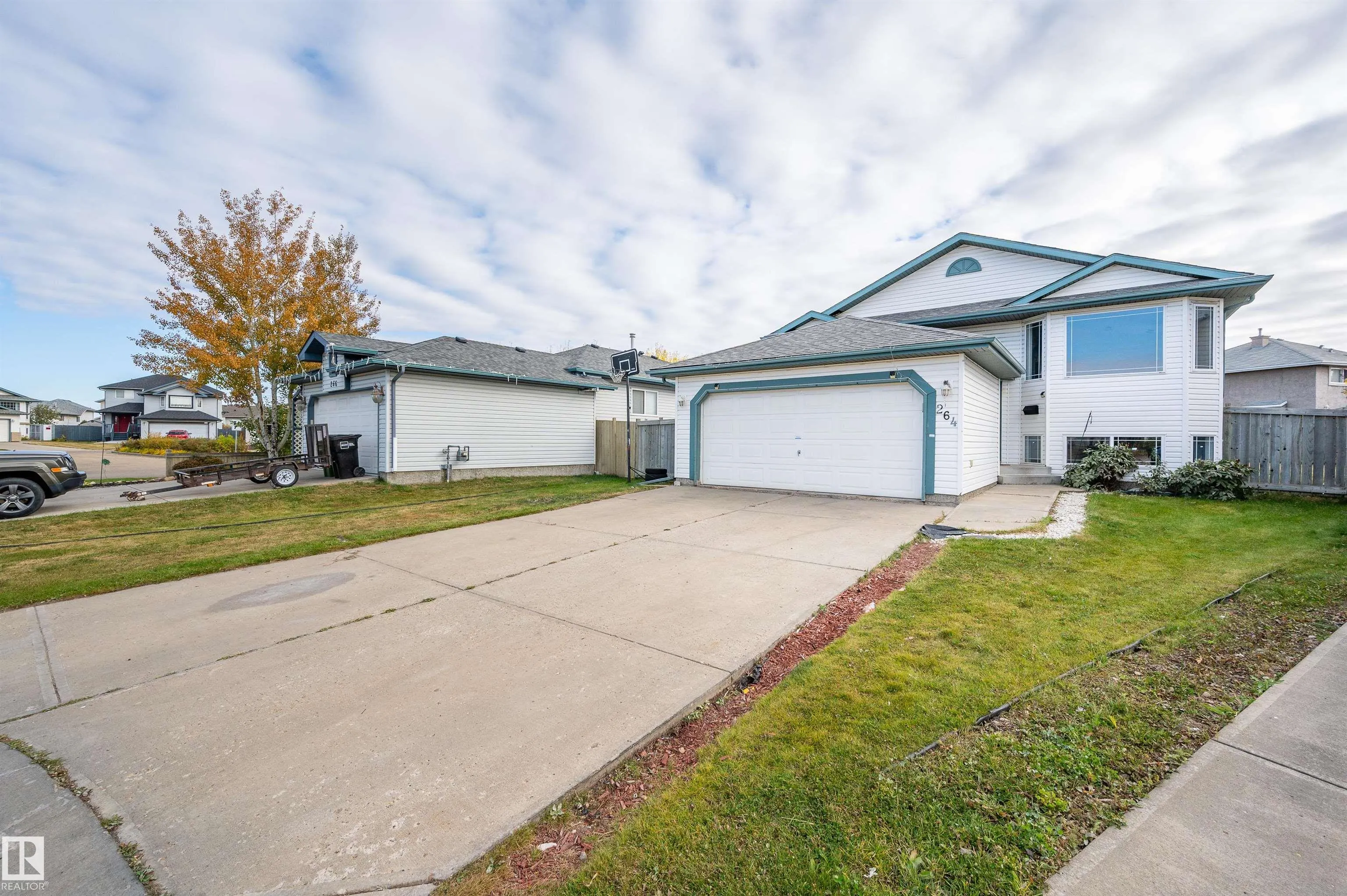 264 DUNVEGAN Road