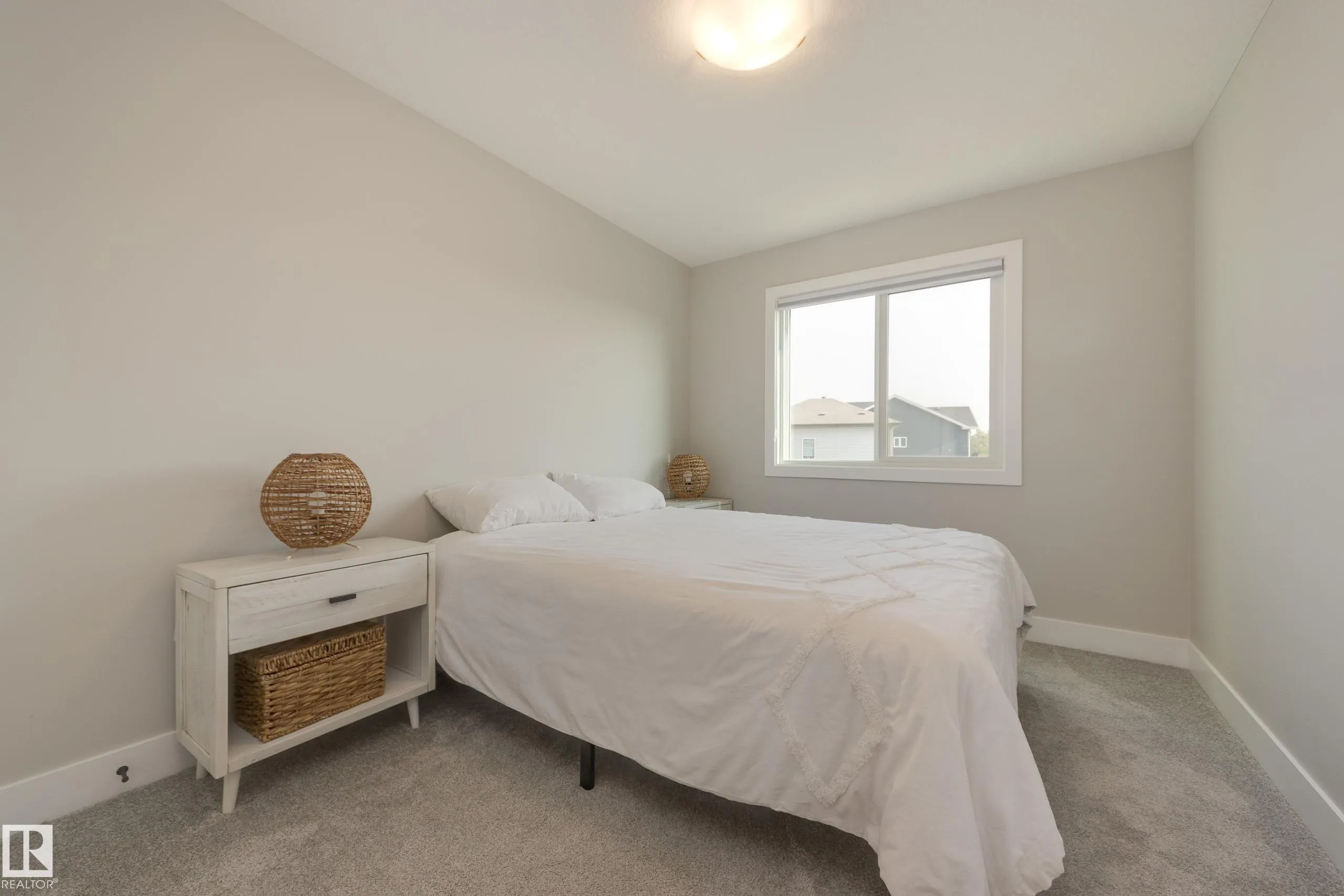 205 CALEDONIA Drive