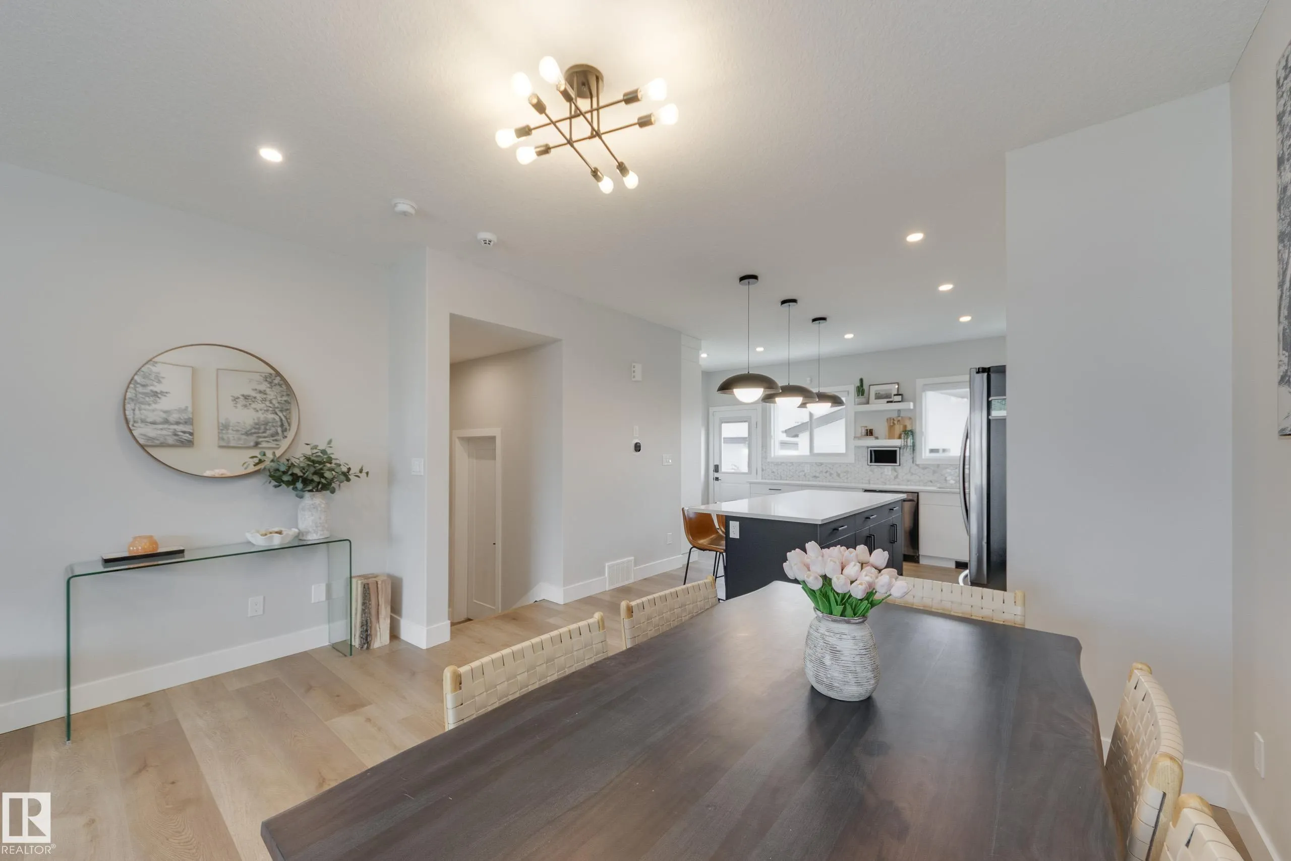 205 CALEDONIA Drive