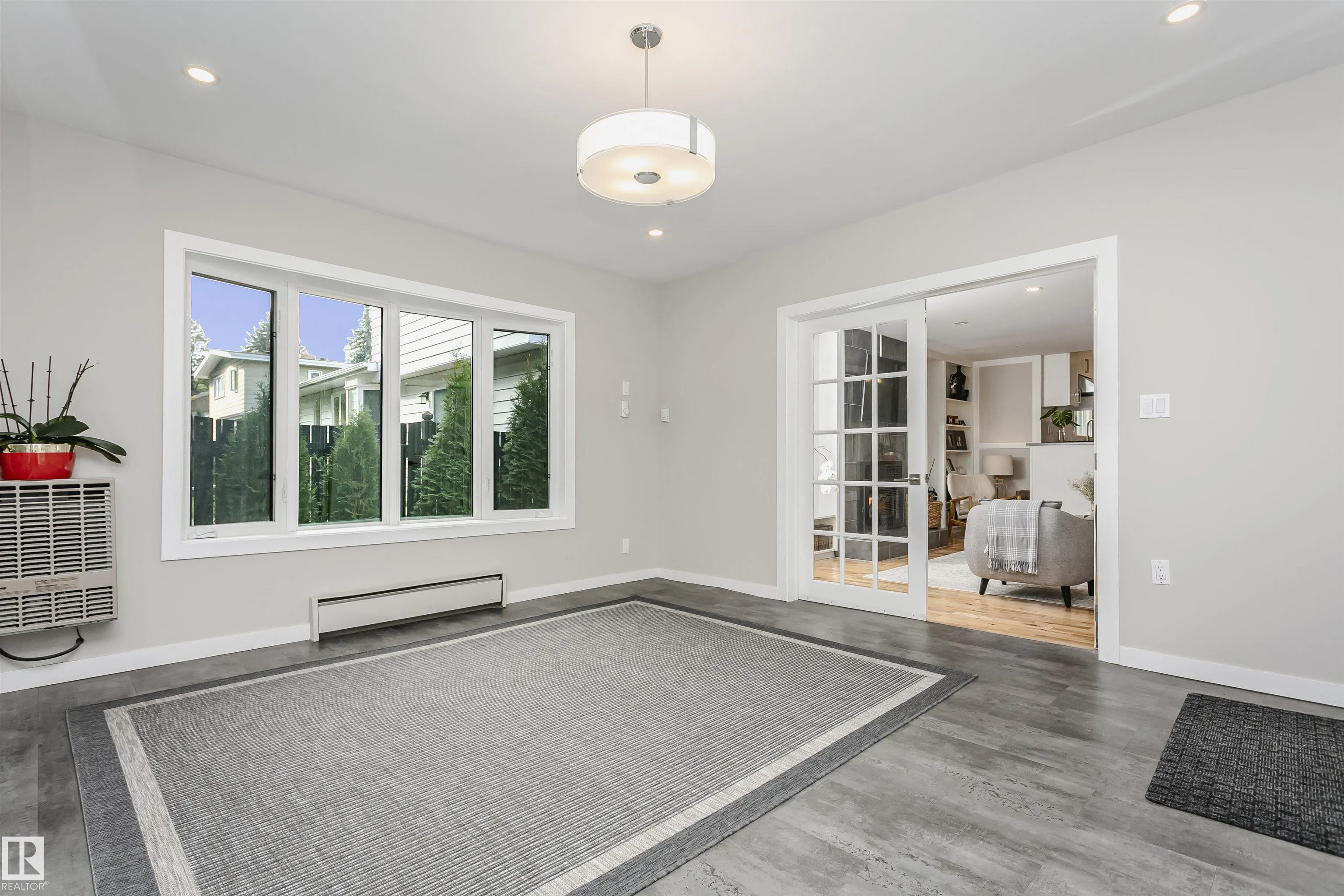 177 Wolf Willow Crescent
