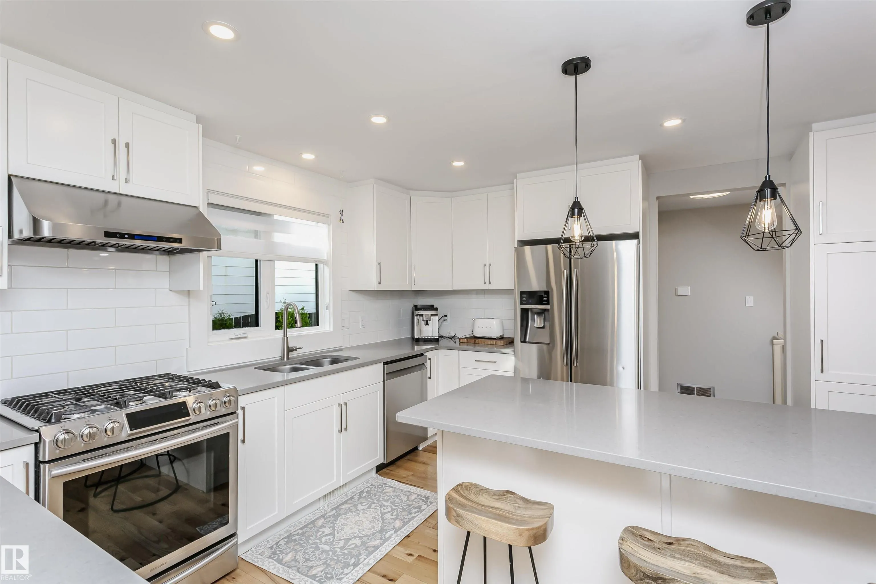 177 Wolf Willow Crescent