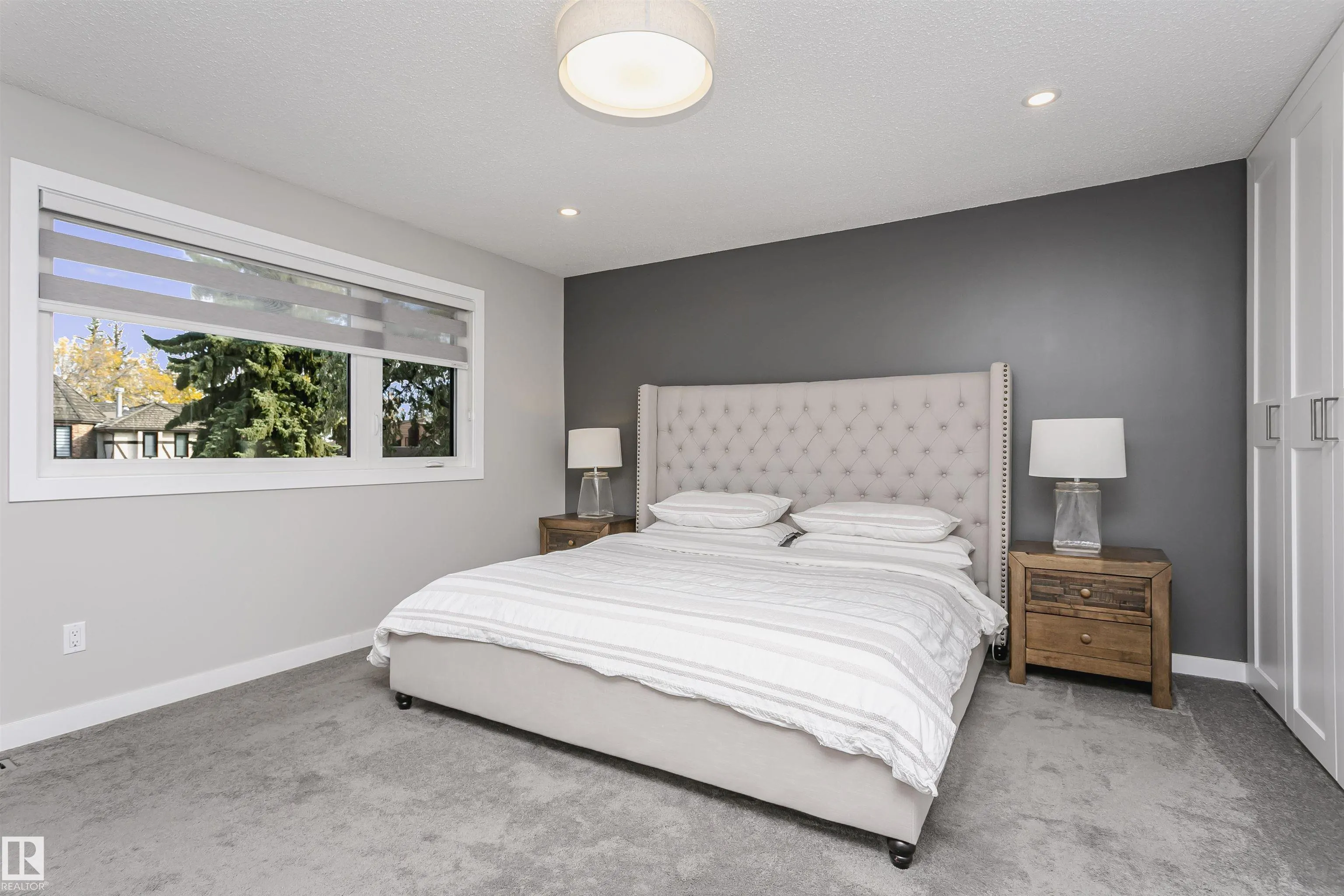 177 Wolf Willow Crescent