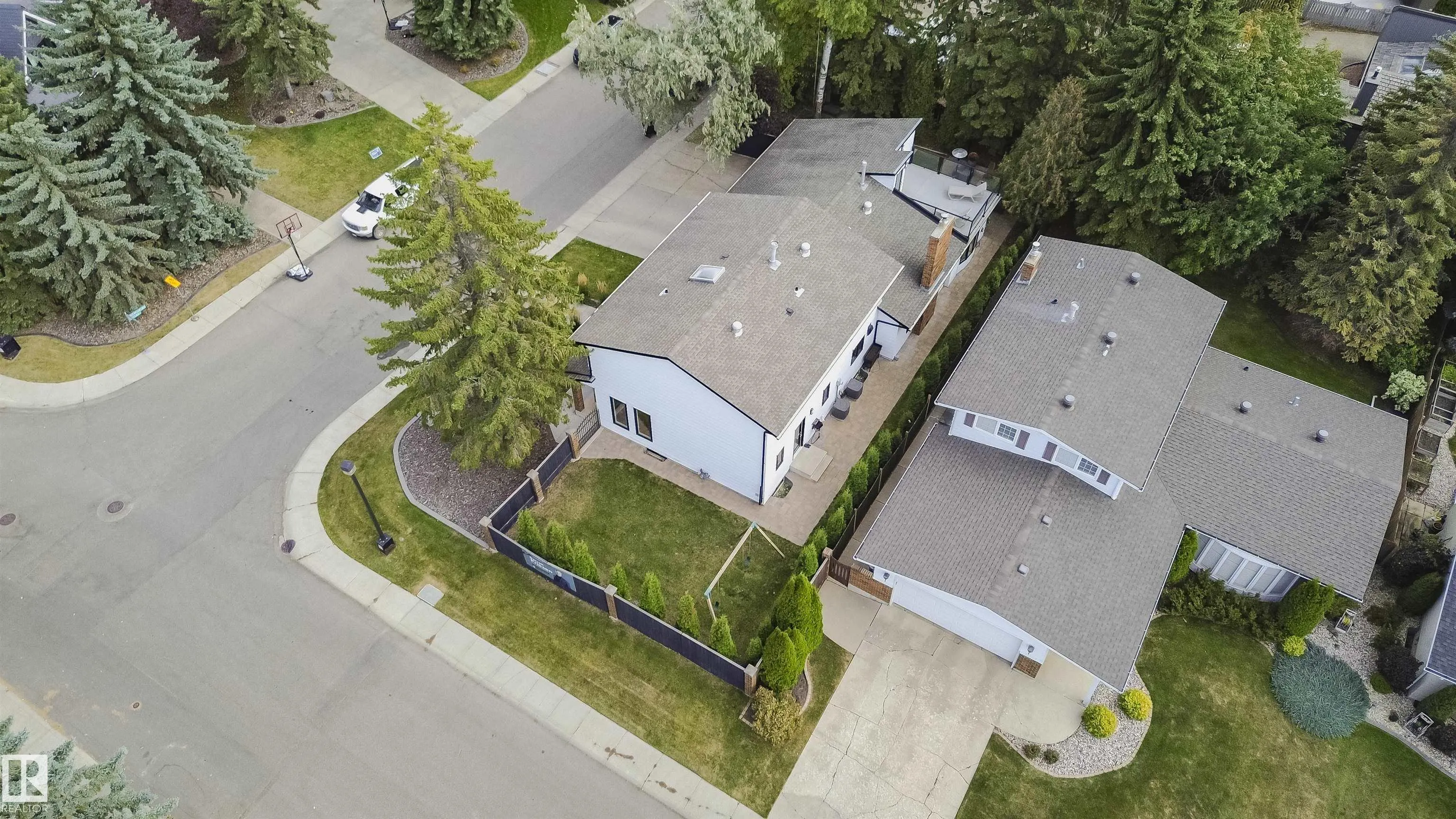 177 Wolf Willow Crescent