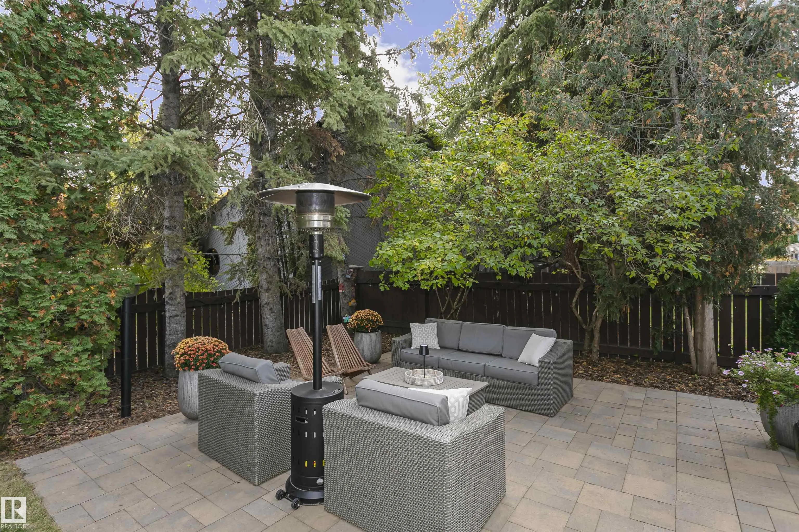177 Wolf Willow Crescent