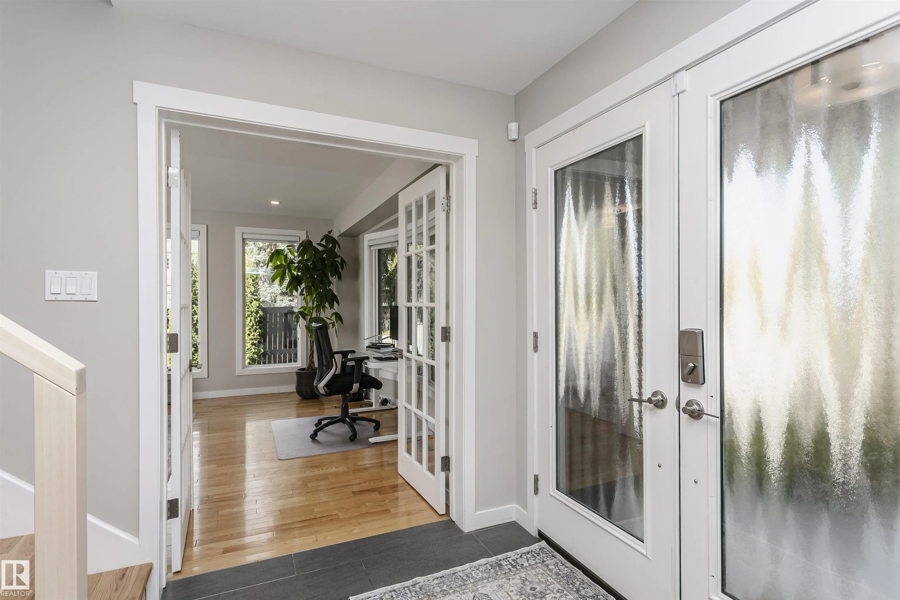 177 Wolf Willow Crescent