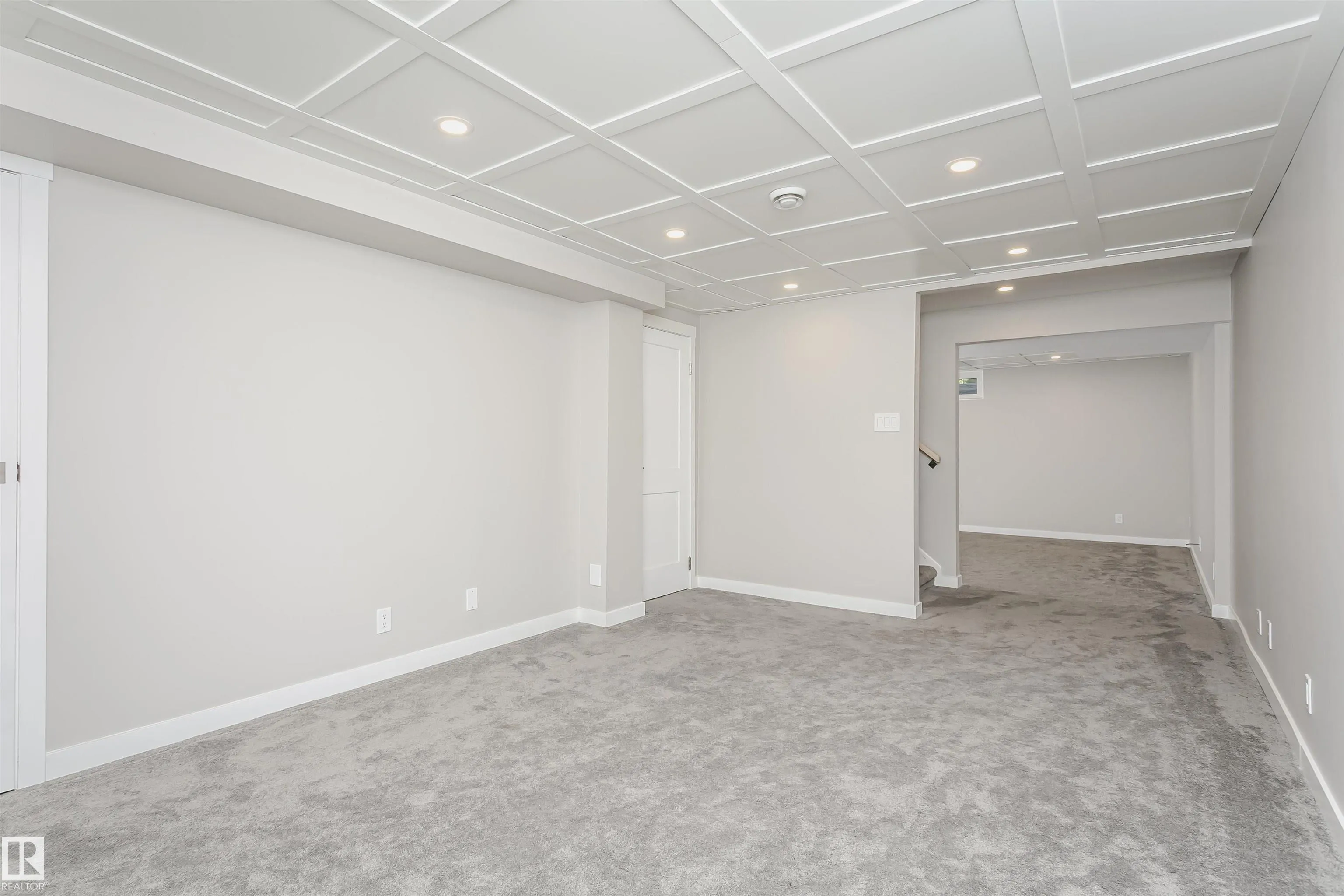 177 Wolf Willow Crescent
