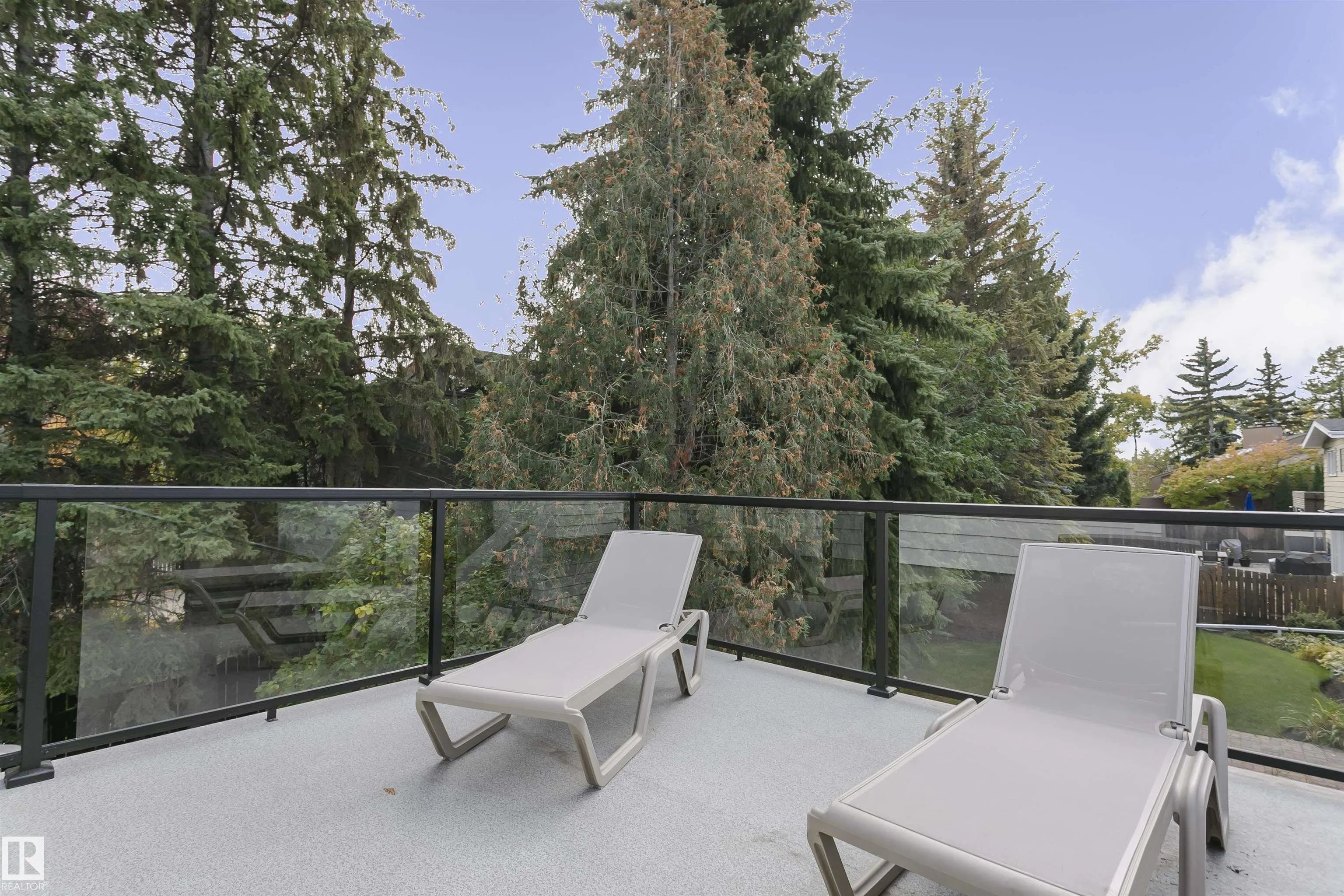 177 Wolf Willow Crescent