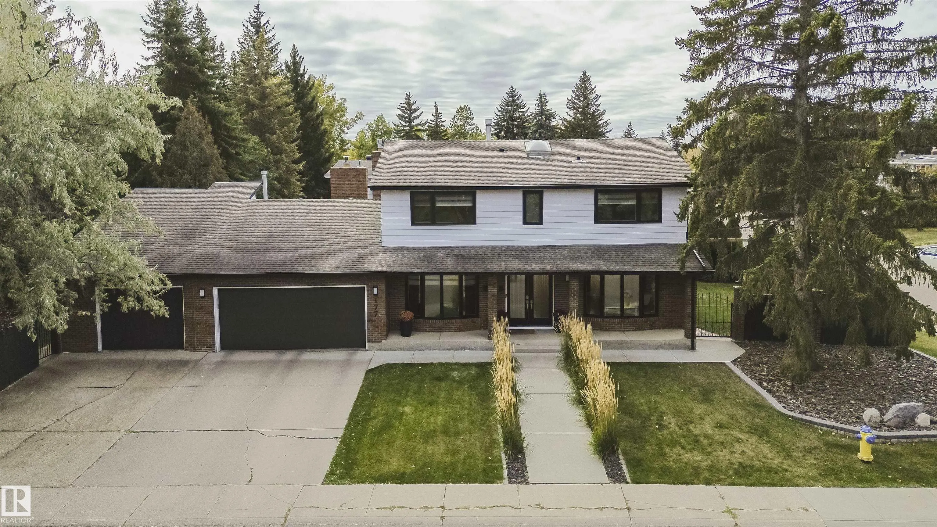 177 Wolf Willow Crescent