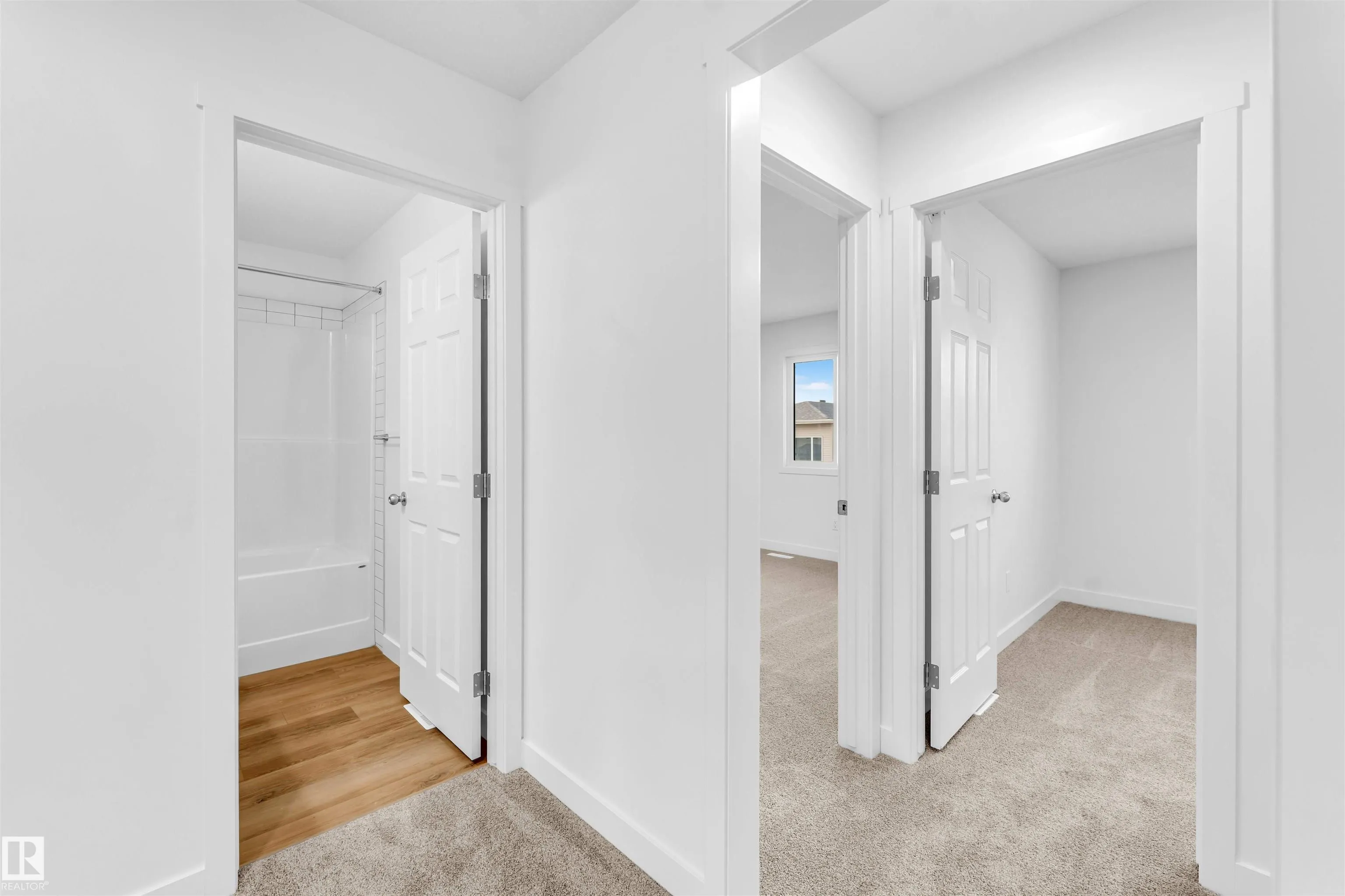1216 13 Ave
