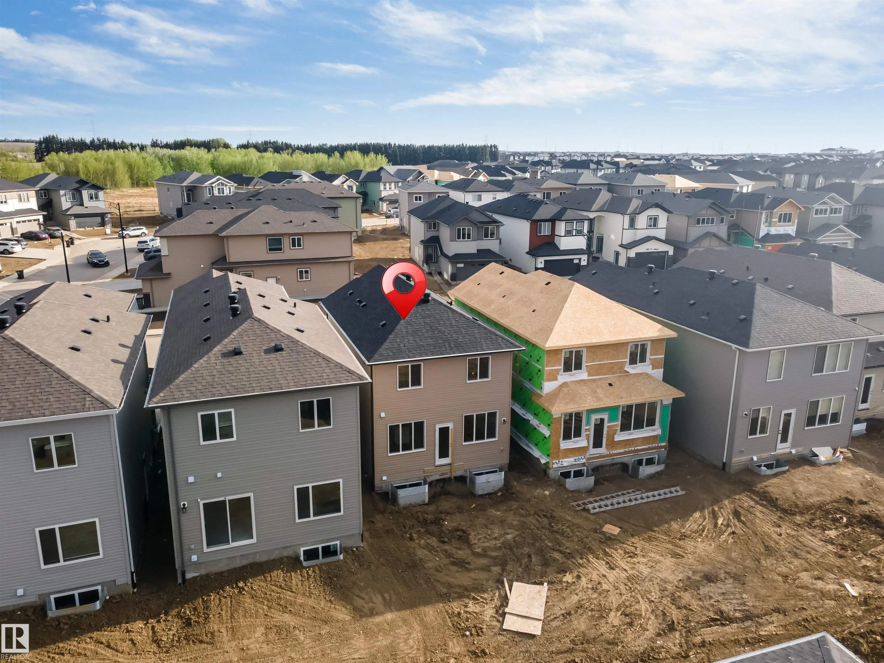 1216 13 Ave