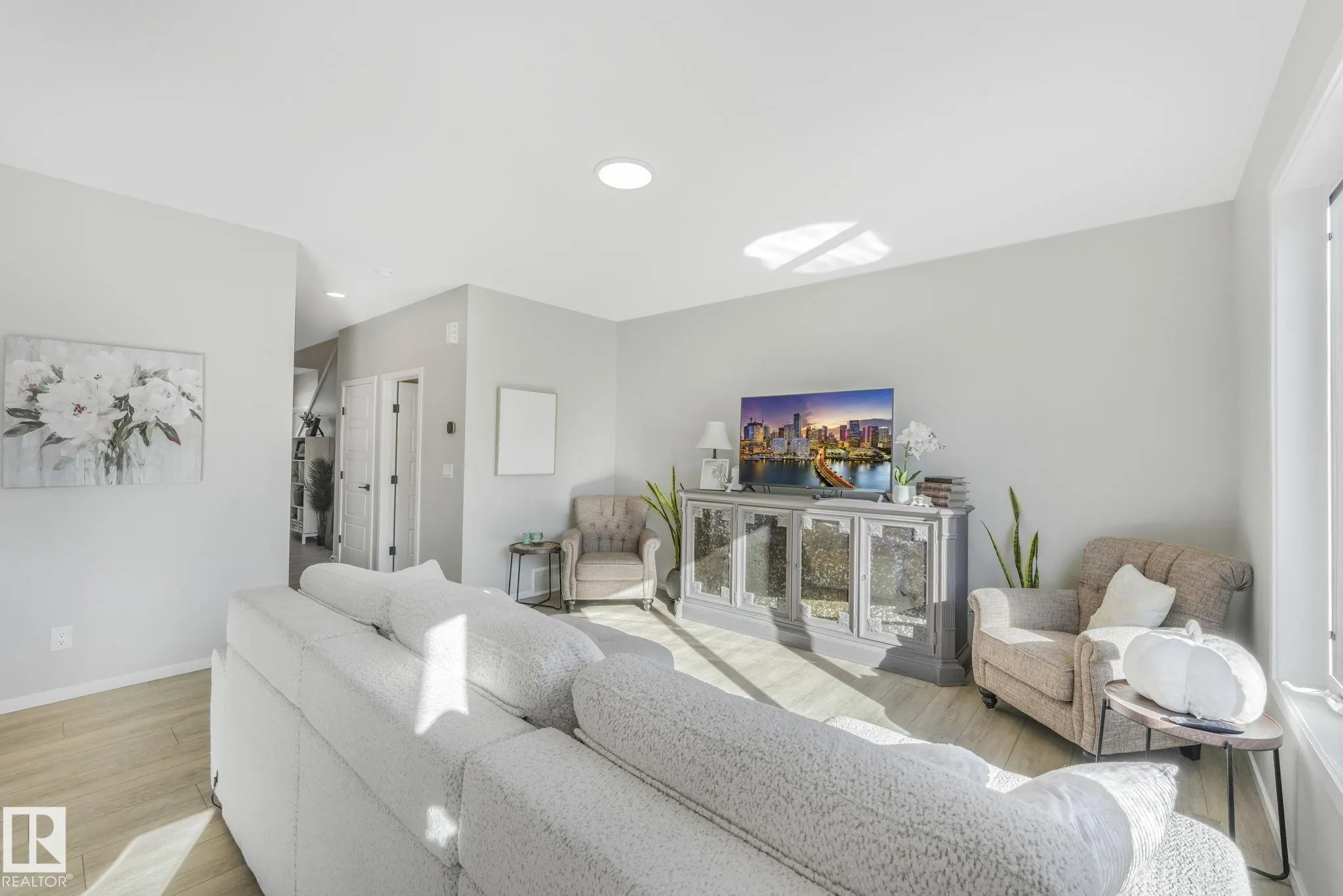 1027 STONESIDE Road
