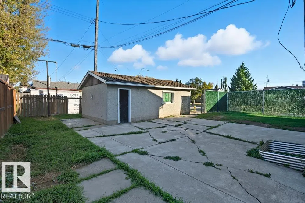 12808 133 Avenue