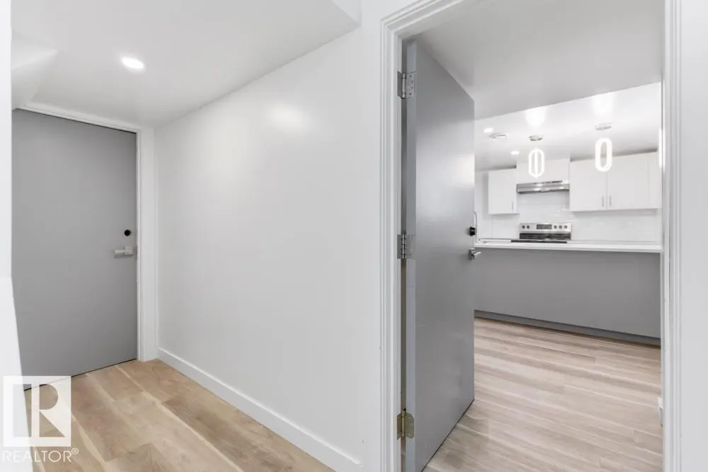 12808 133 Avenue