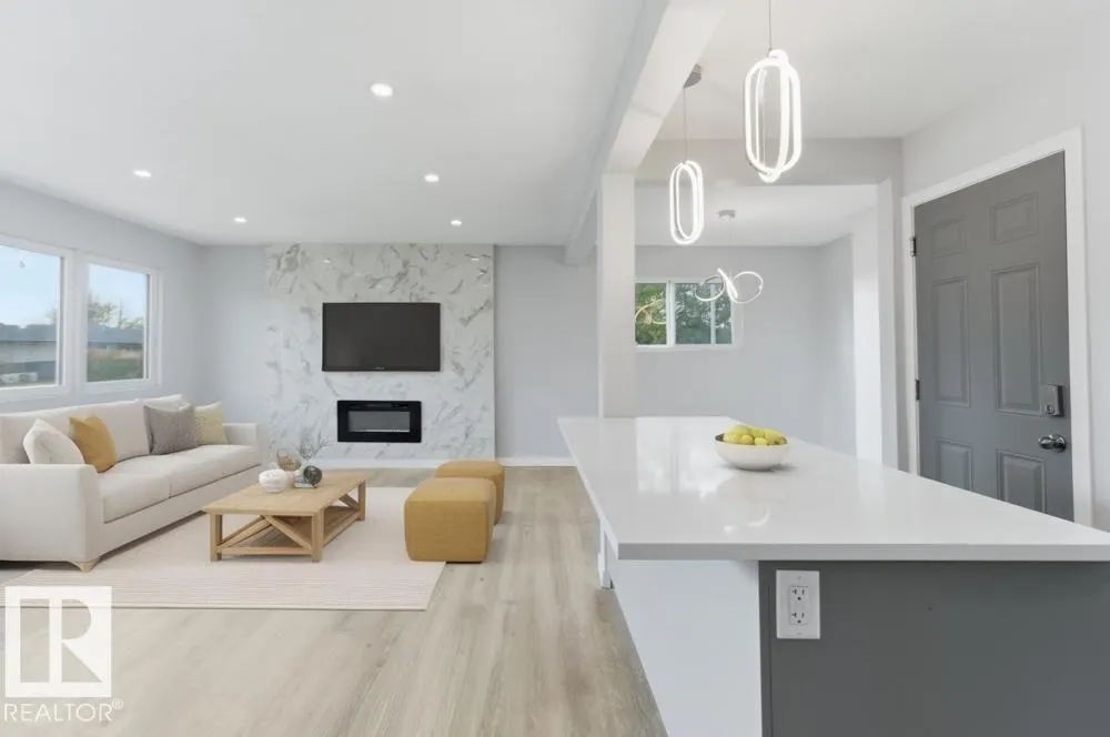 12808 133 Avenue