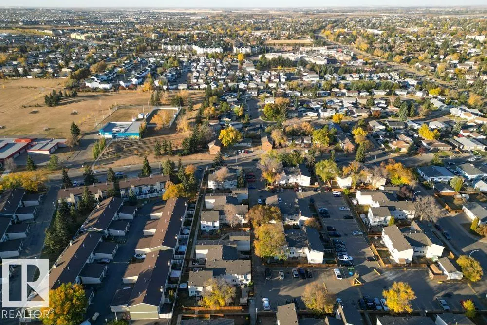 12G CLAREVIEW Village