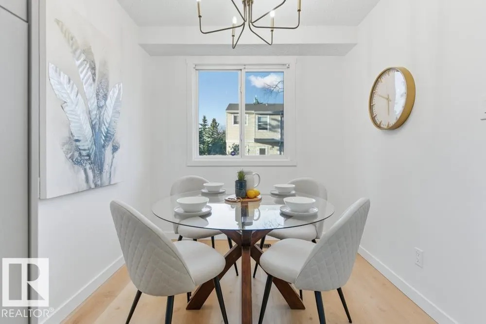 12G CLAREVIEW Village