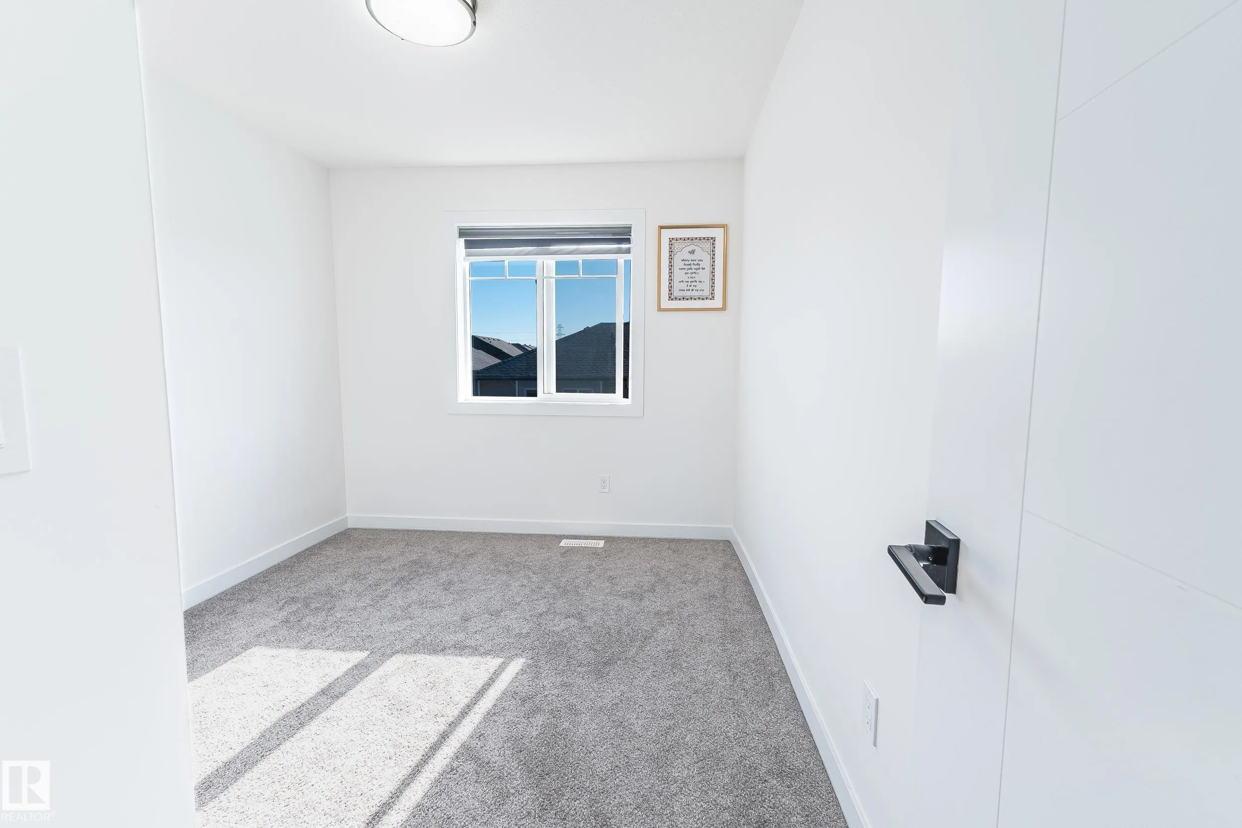 1703 16 Avenue