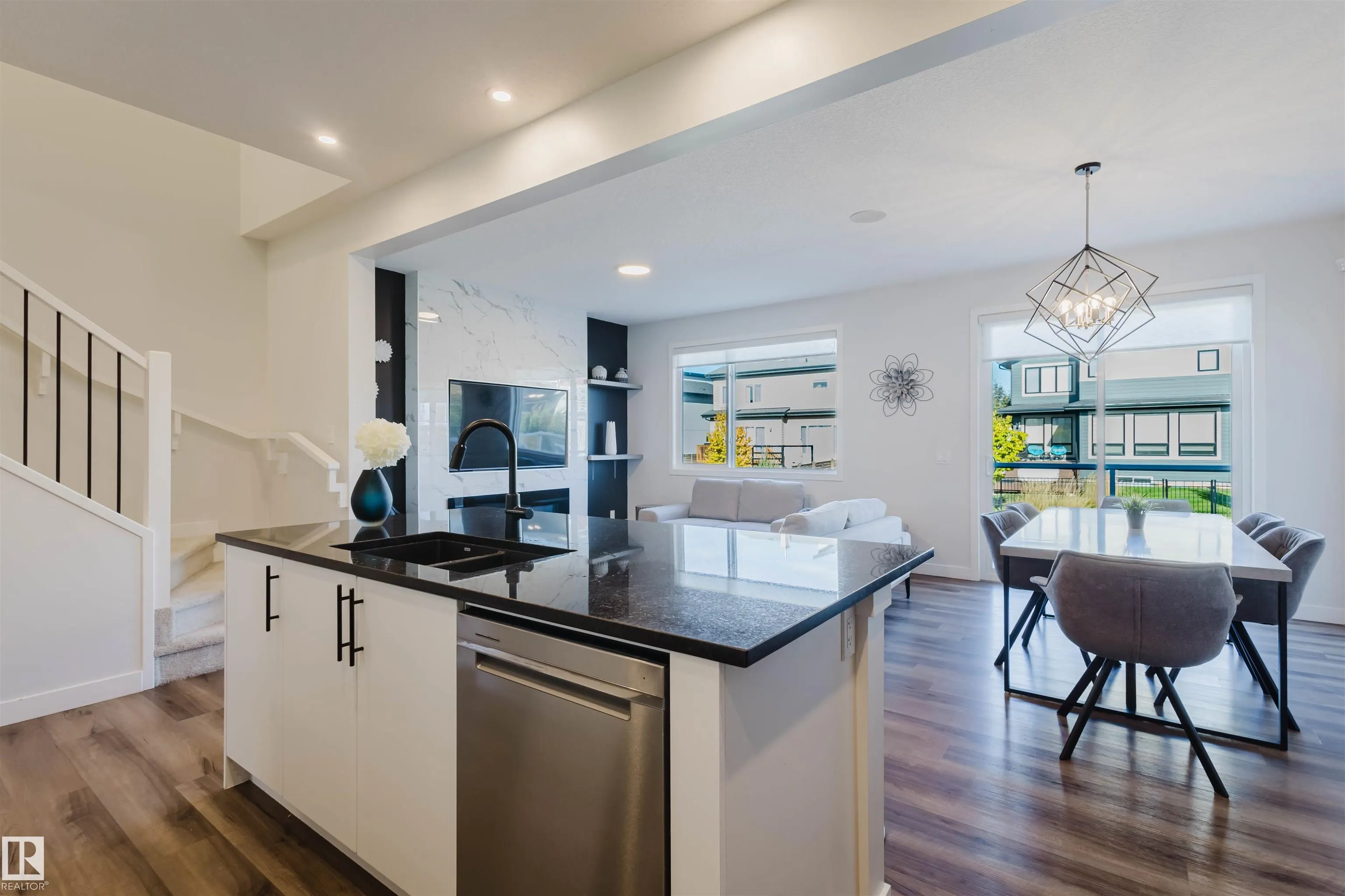 4879 KINNEY Road