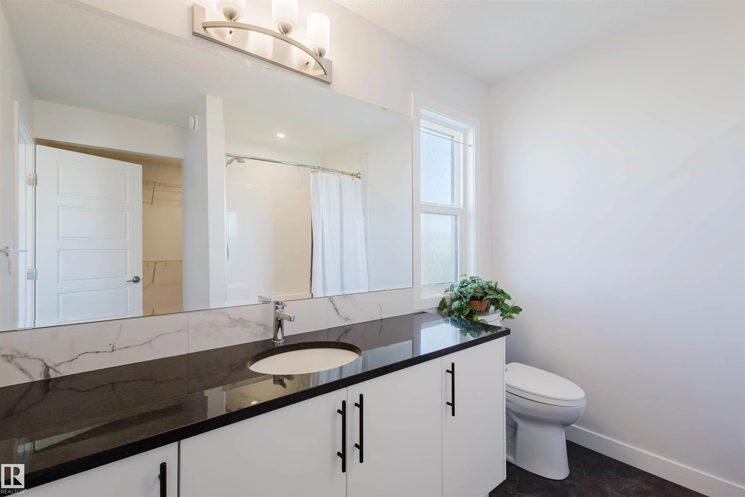4879 KINNEY Road