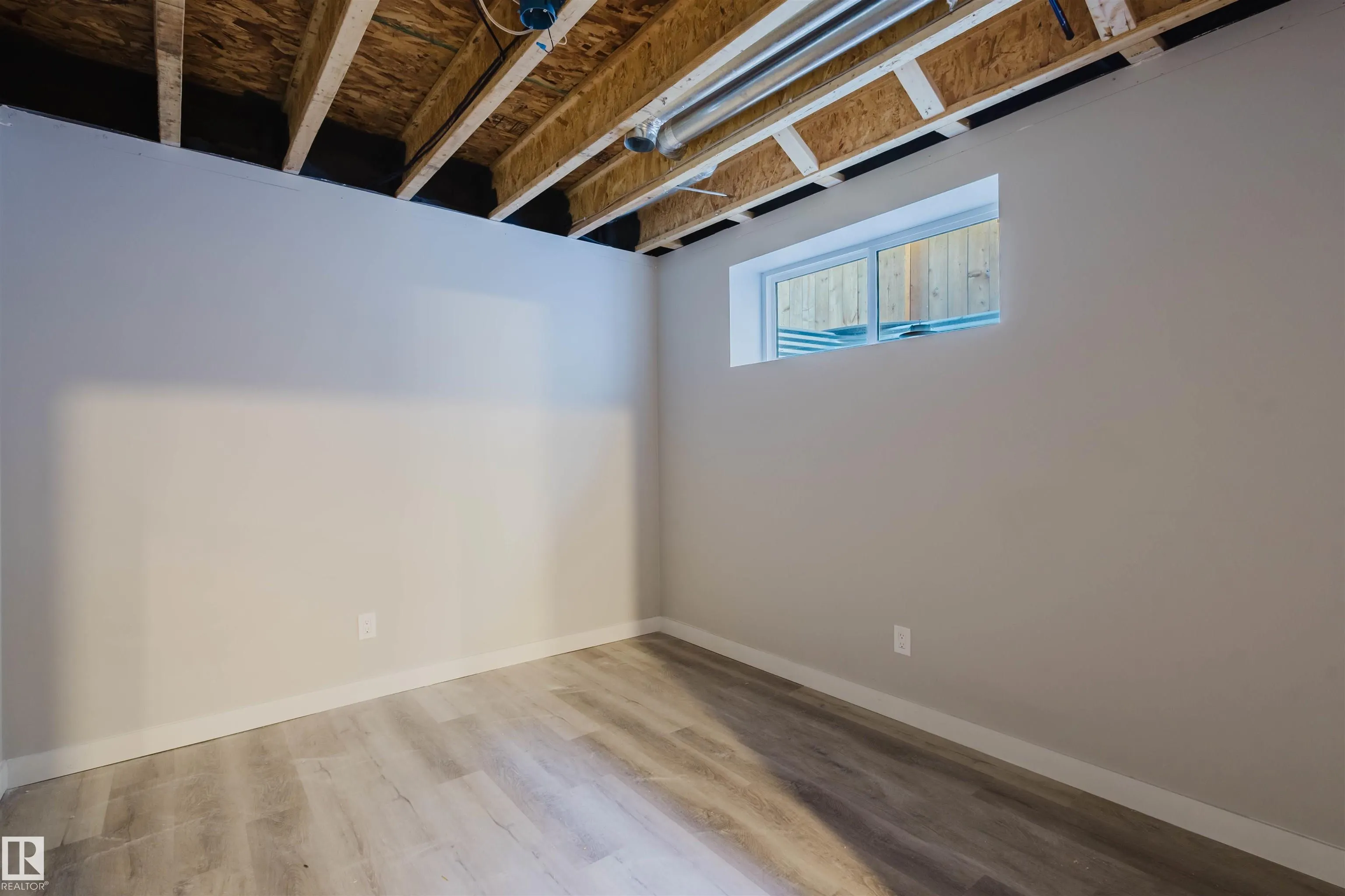 4879 KINNEY Road