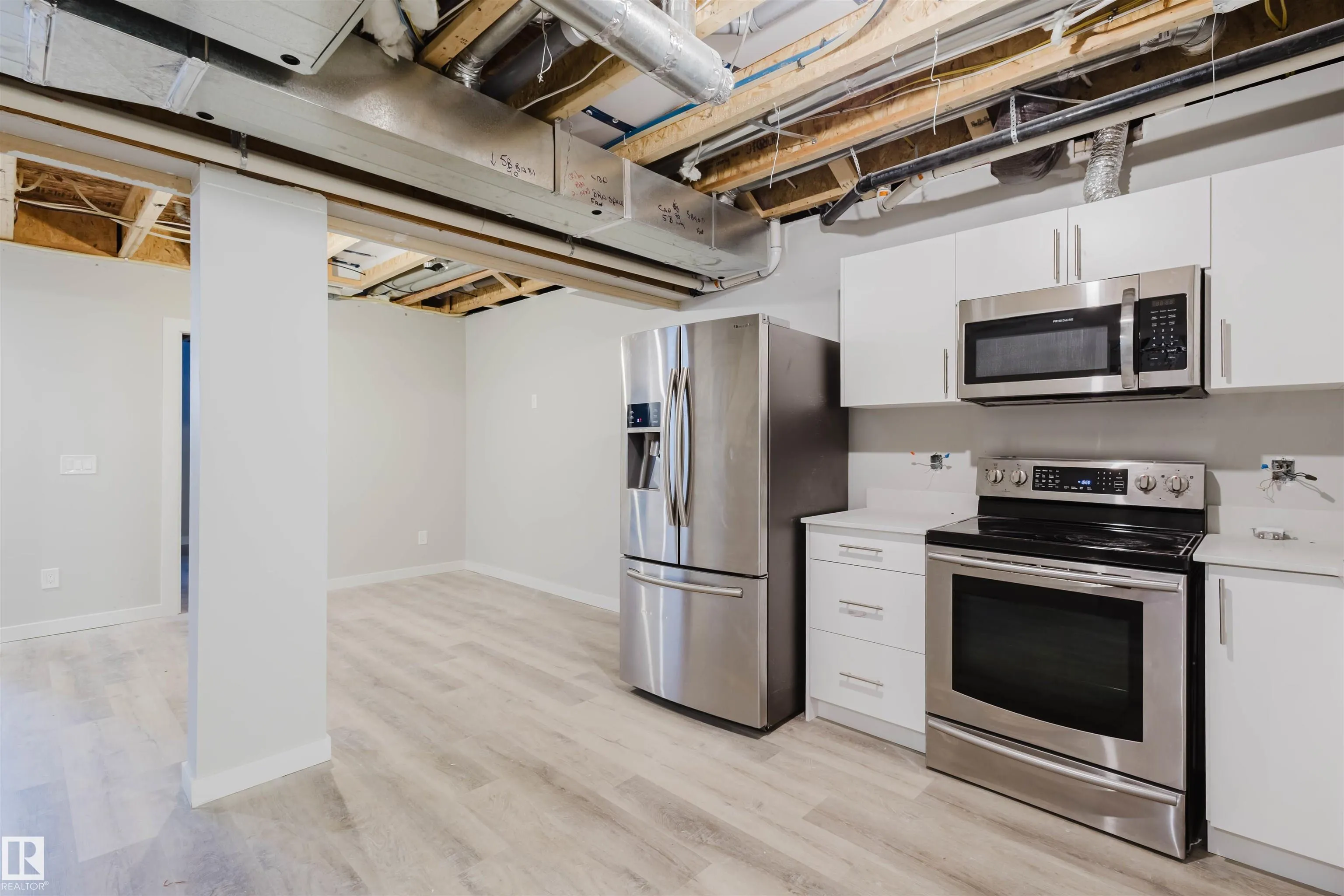 4879 KINNEY Road