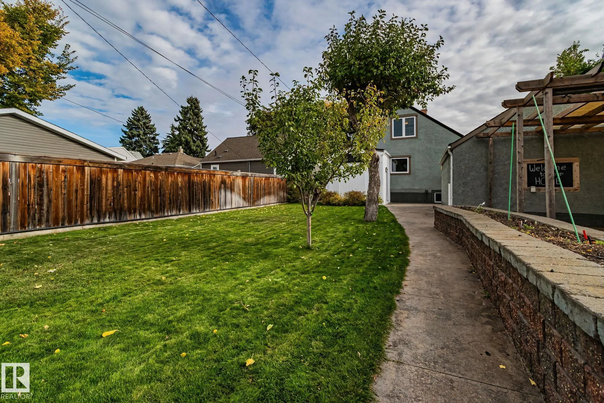 10950 117 Street