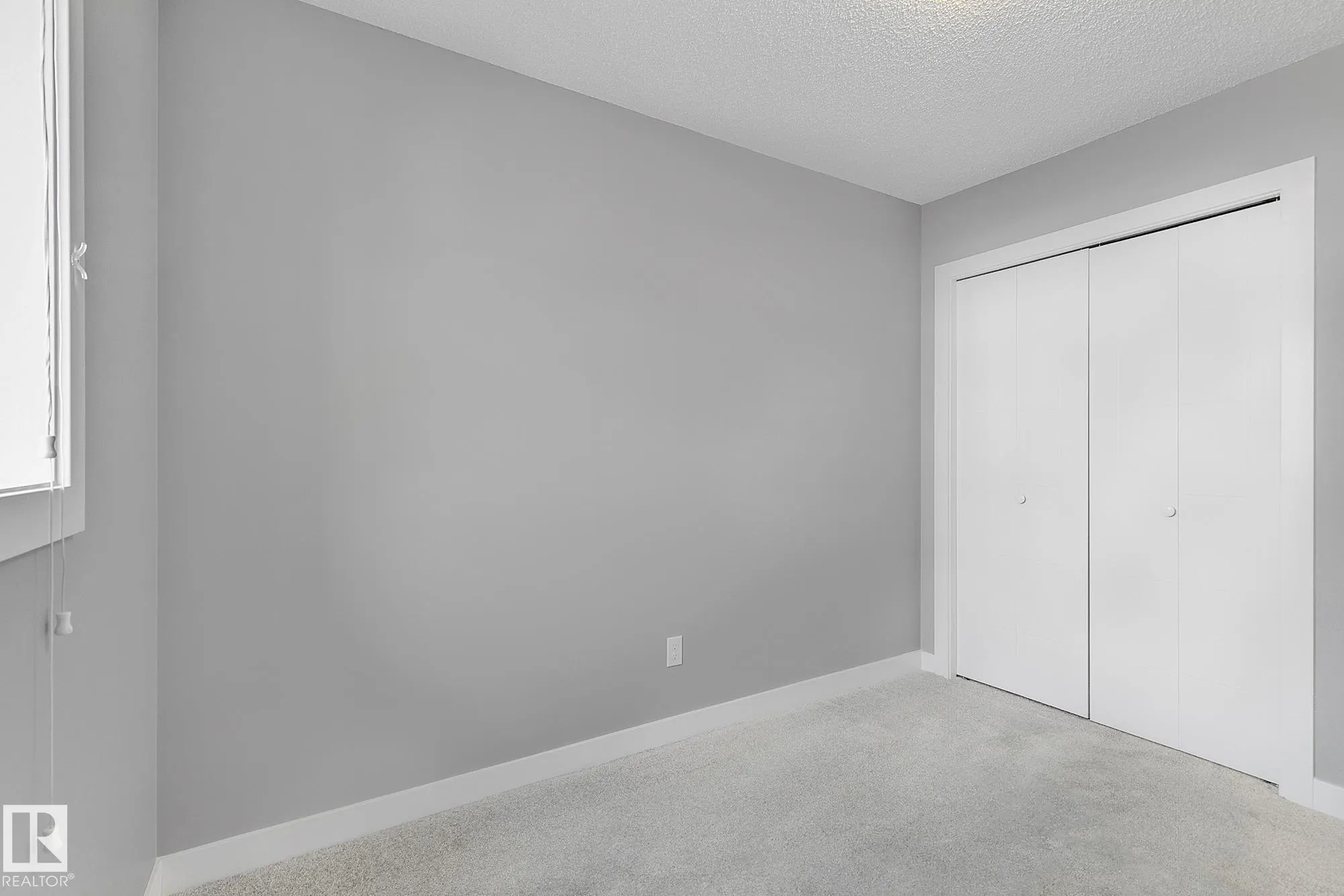 7388 EDGEMONT Way
