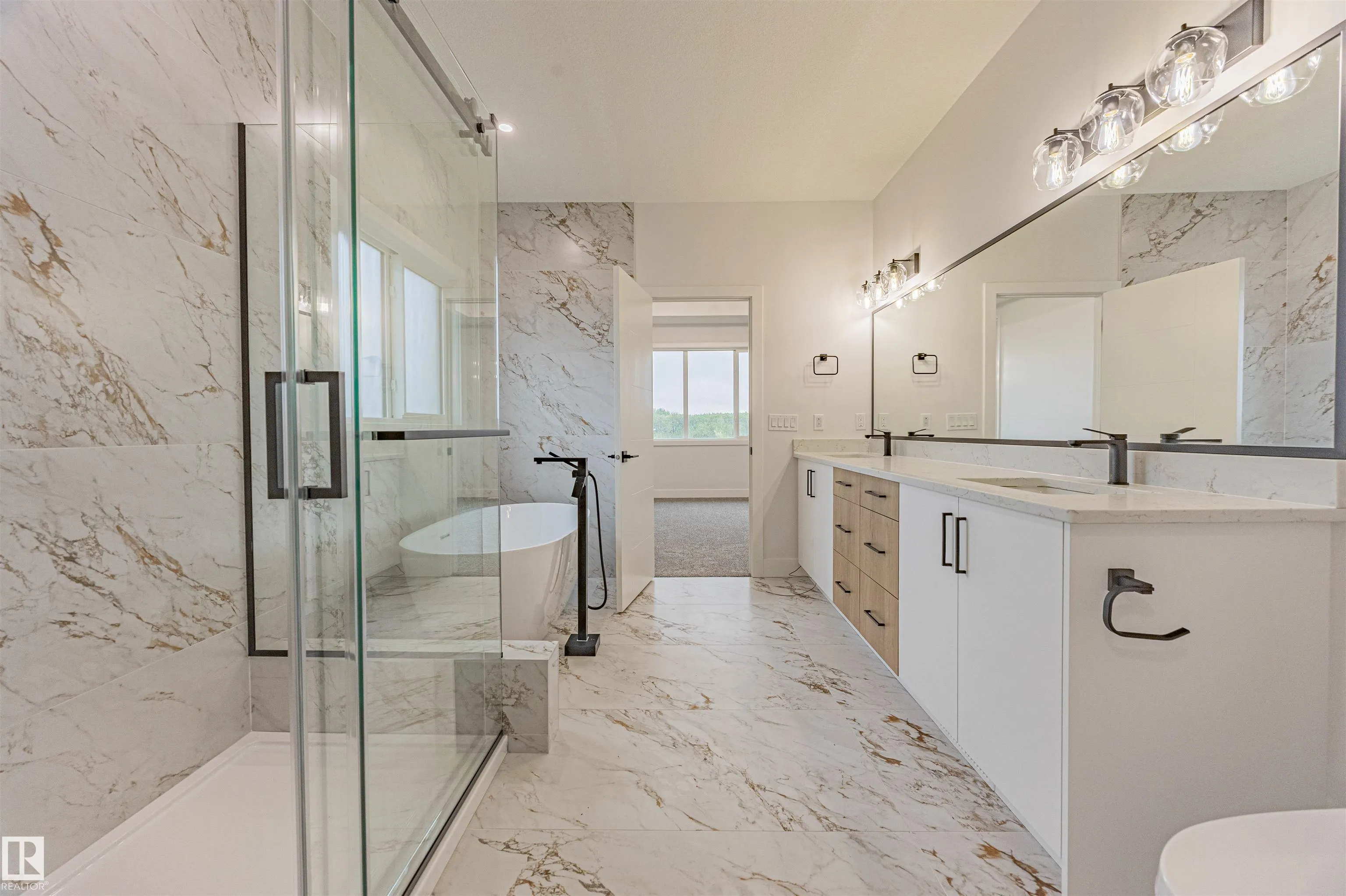 17 BIRKSHIRE Crescent