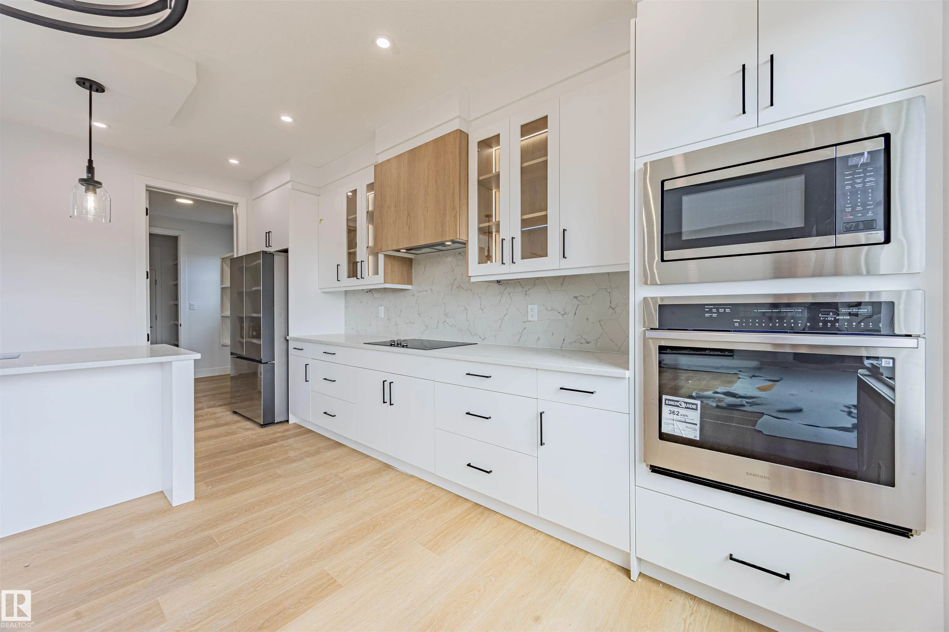 17 BIRKSHIRE Crescent