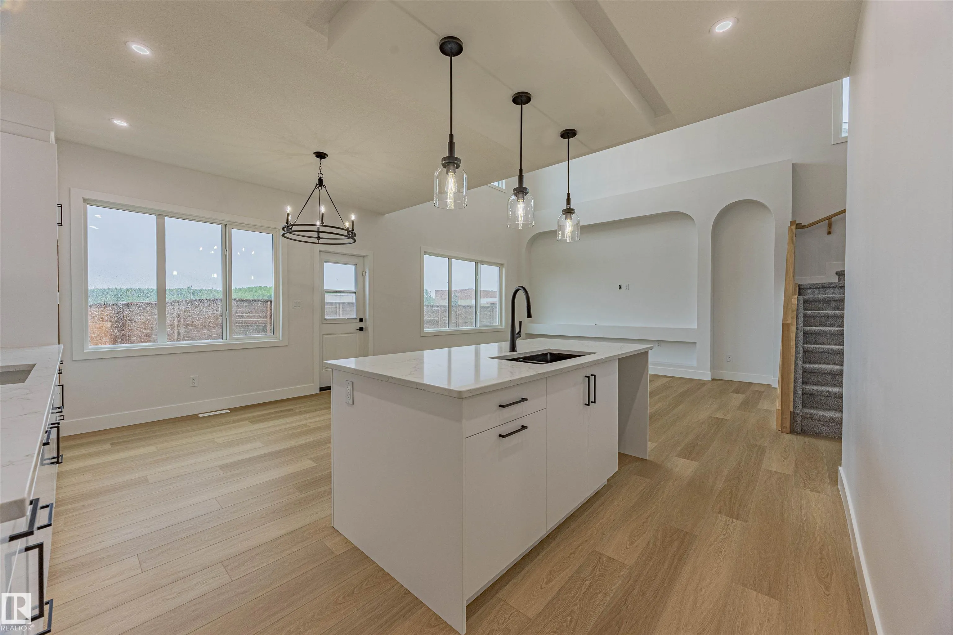 17 BIRKSHIRE Crescent