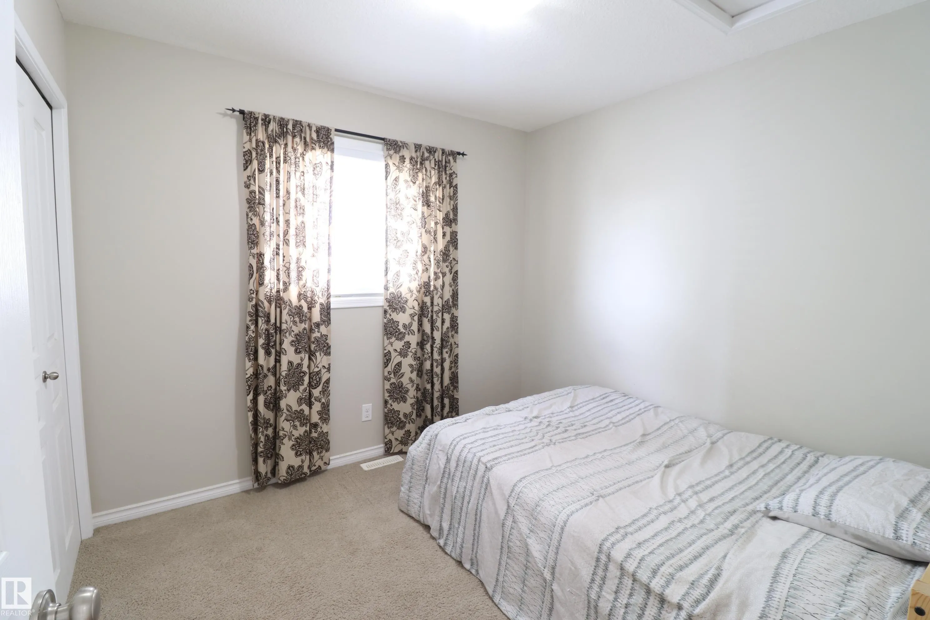 416 KEYSTONE Way