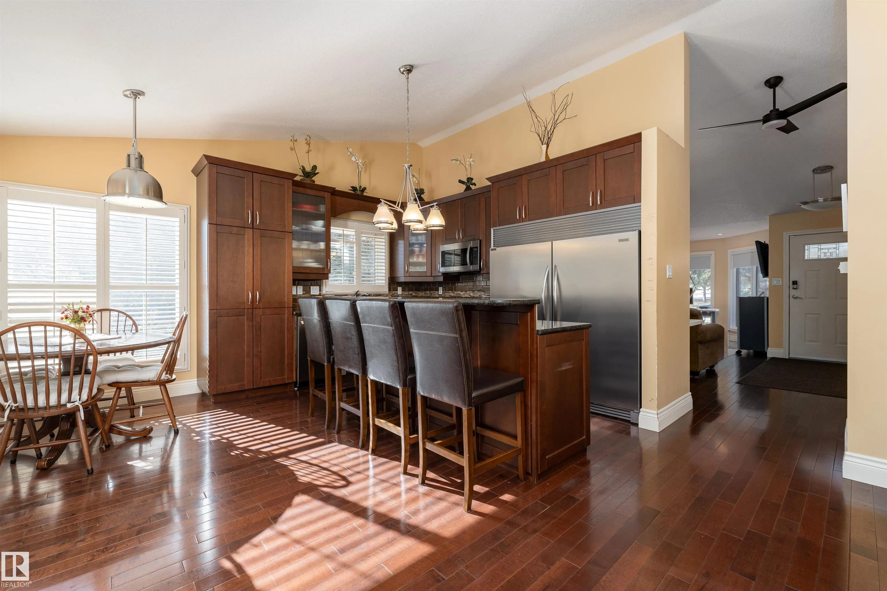 1 IRONGATE Place
