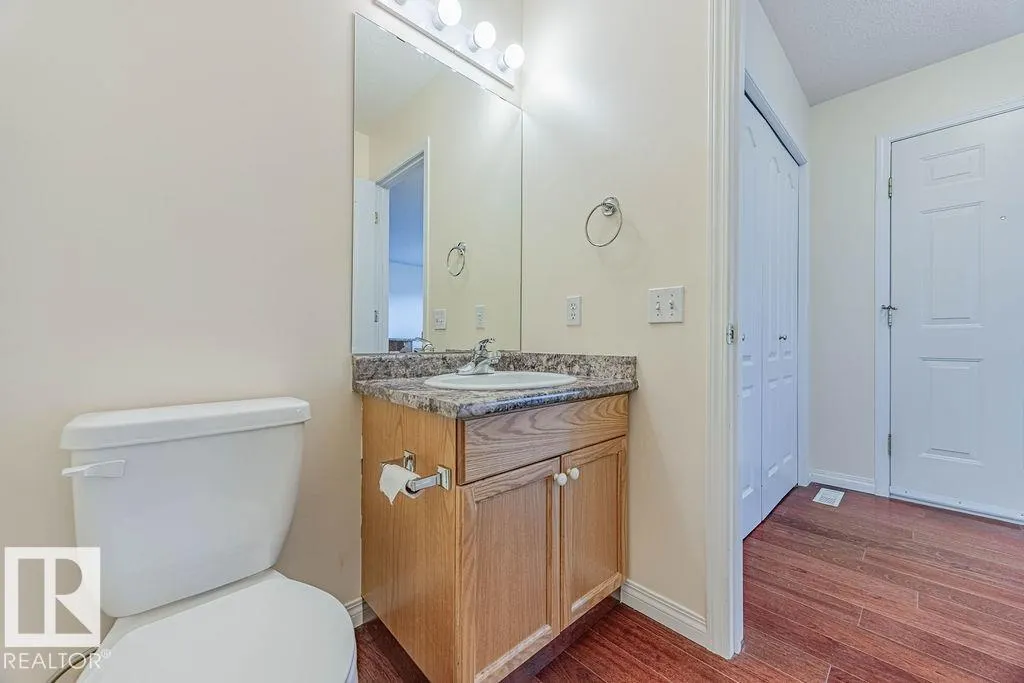 5 HIGHWOOD Boulevard