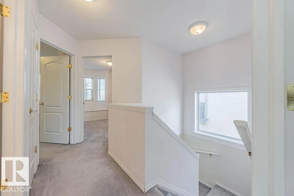 5 HIGHWOOD Boulevard