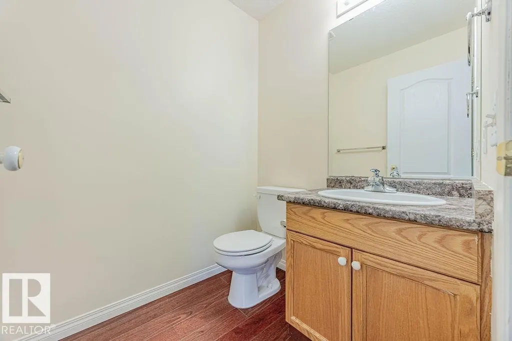 5 HIGHWOOD Boulevard