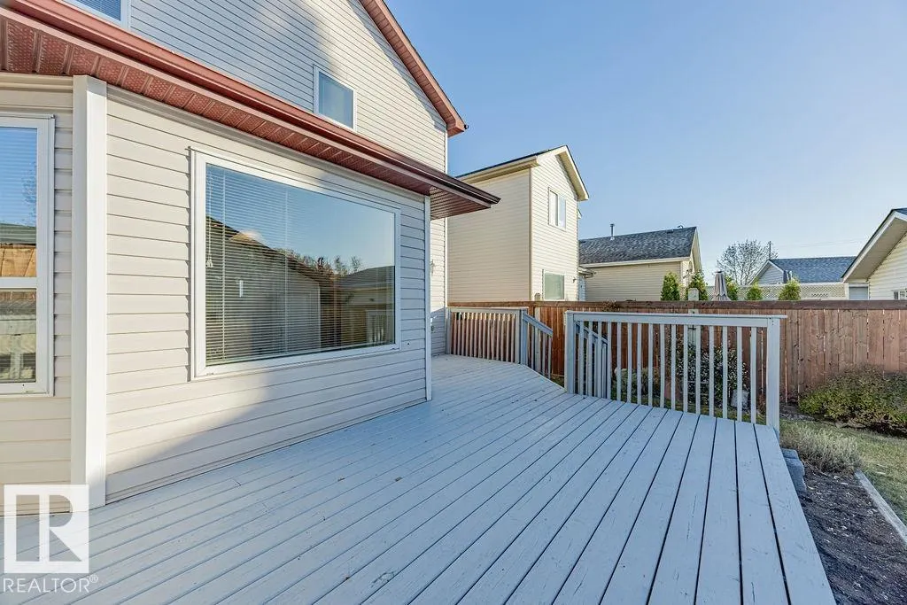 5 HIGHWOOD Boulevard