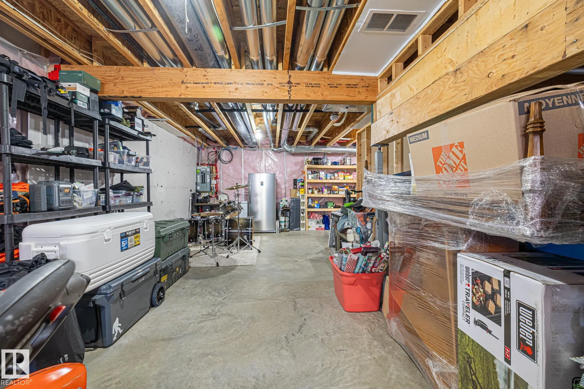 7358 EDGEMONT Way