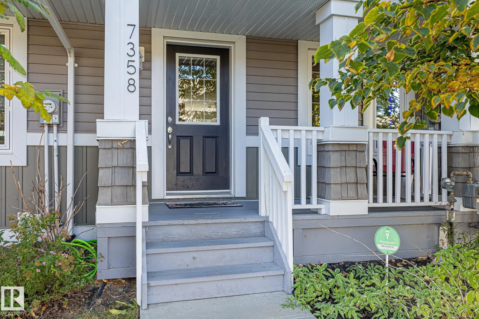 7358 EDGEMONT Way