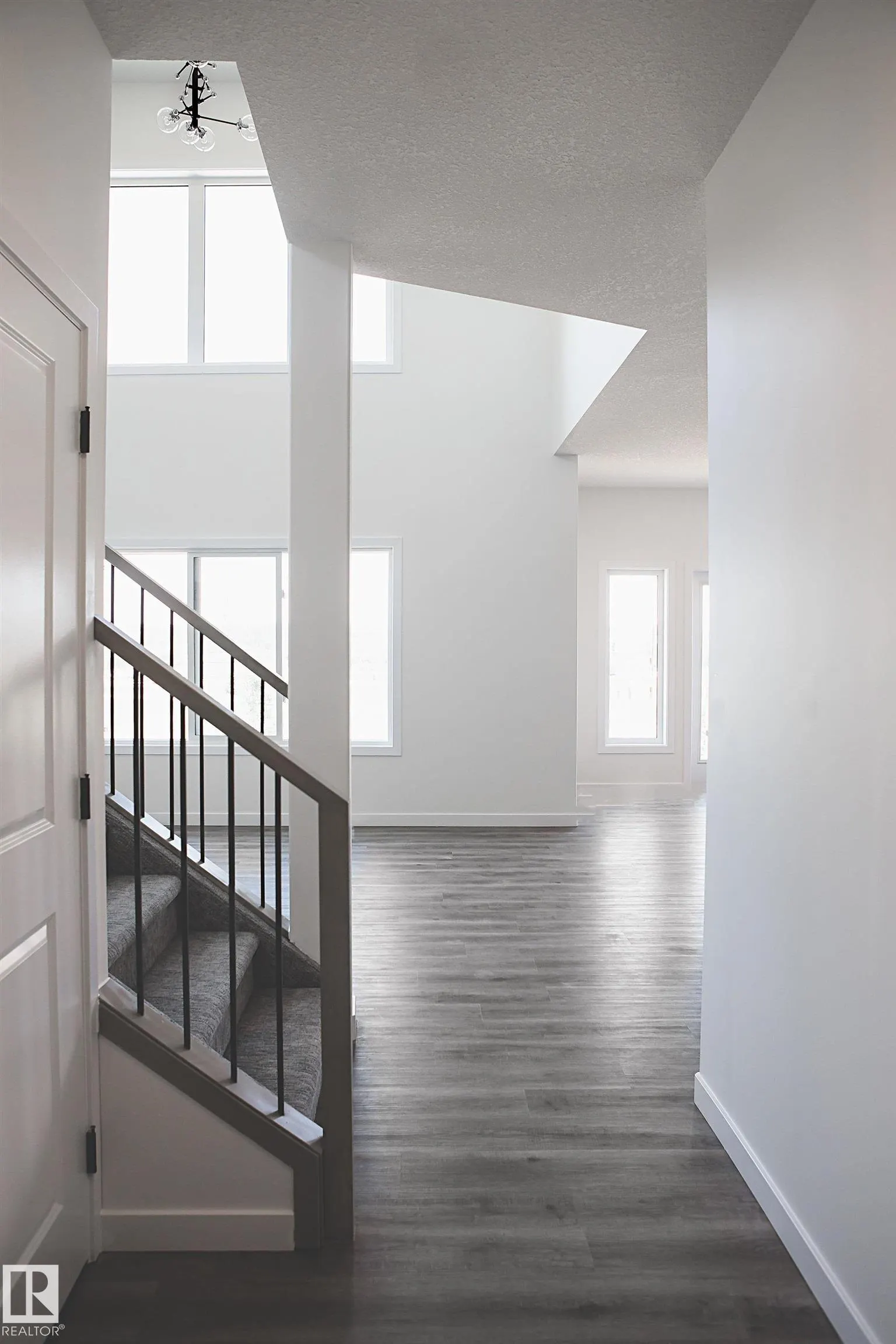 179 starling way