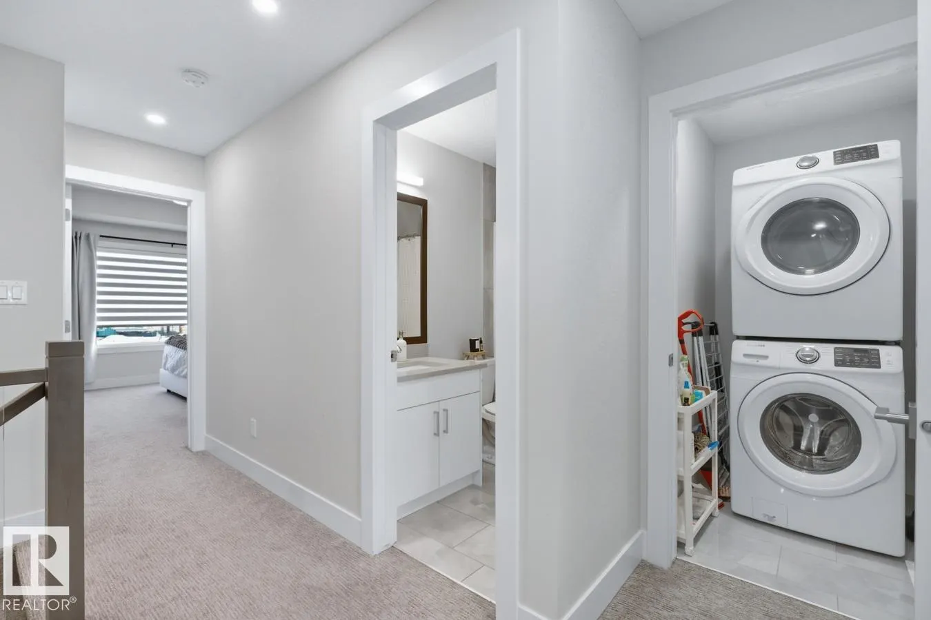 633 MEADOWVIEW Drive