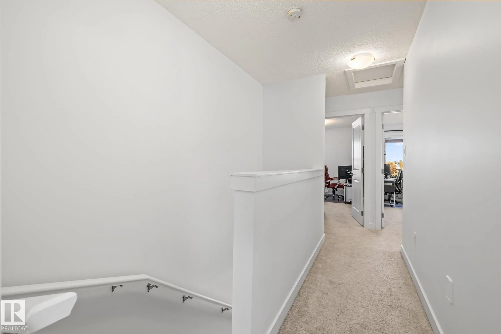 655 WATT Boulevard